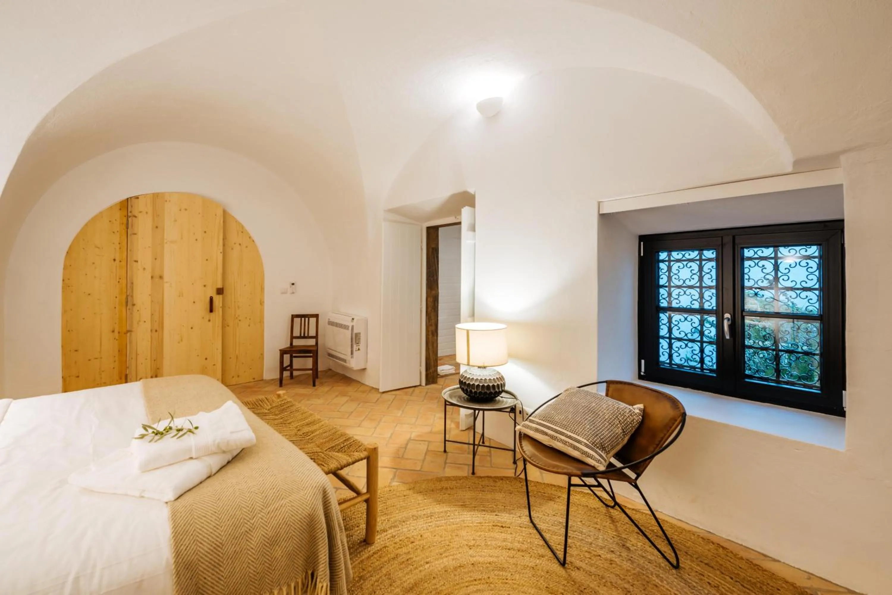 Bed in Aljana Guest House Beja