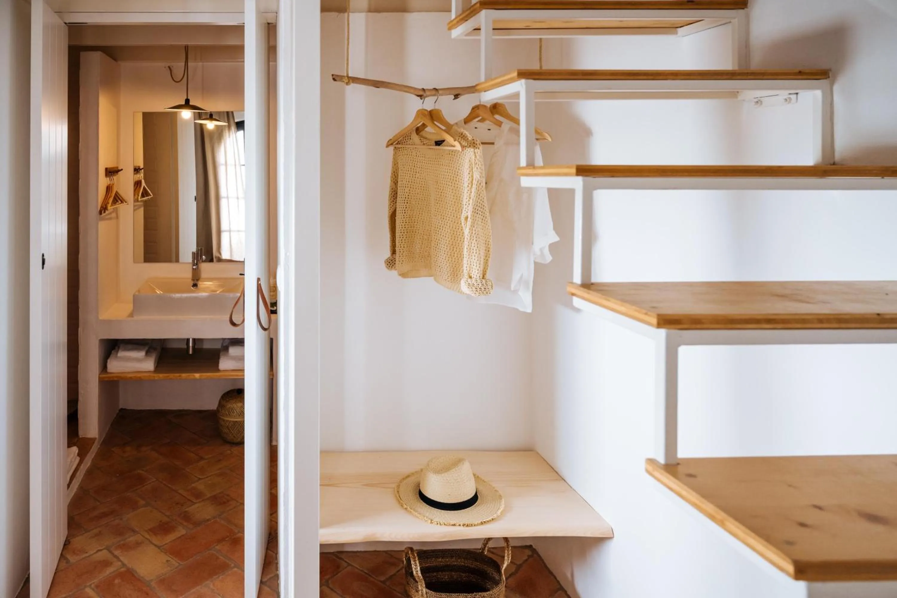 Toilet in Aljana Guest House Beja