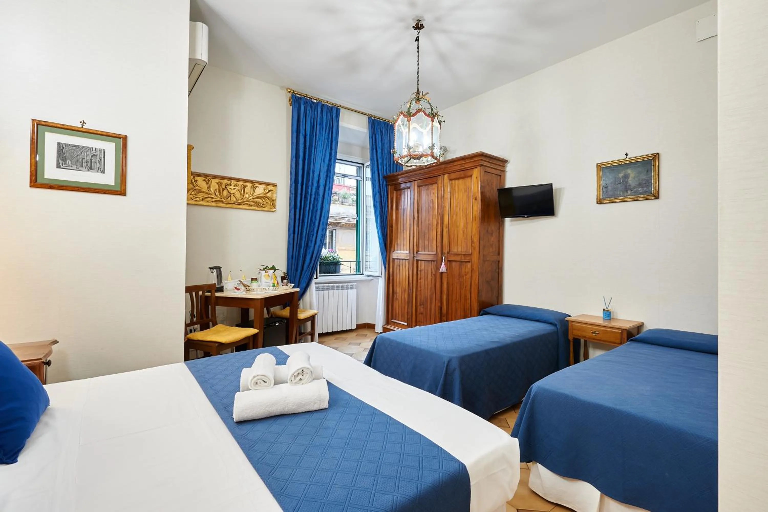 Bedroom, Bed in Fabrizio's Rooms