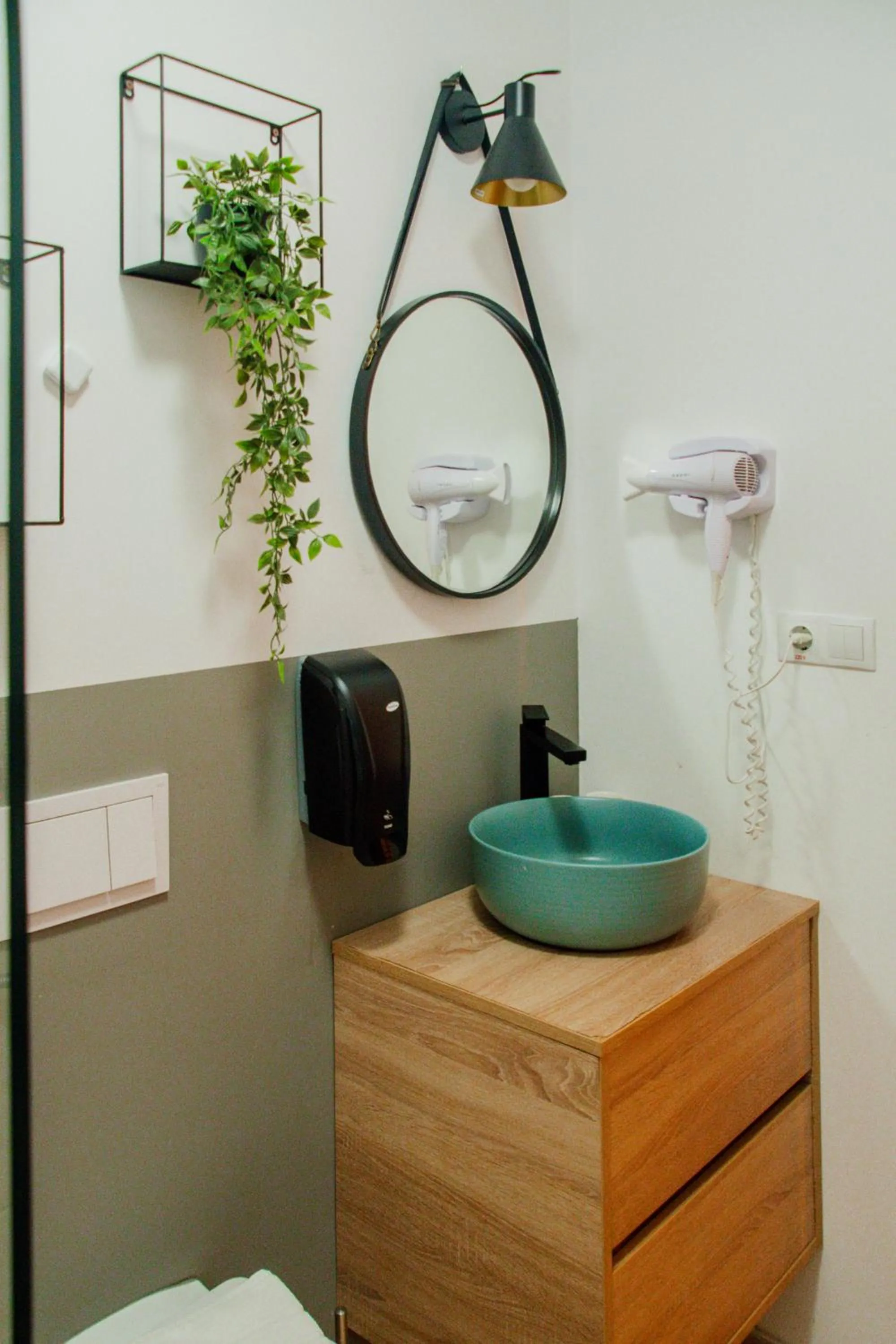 Bathroom in Althof Apartments