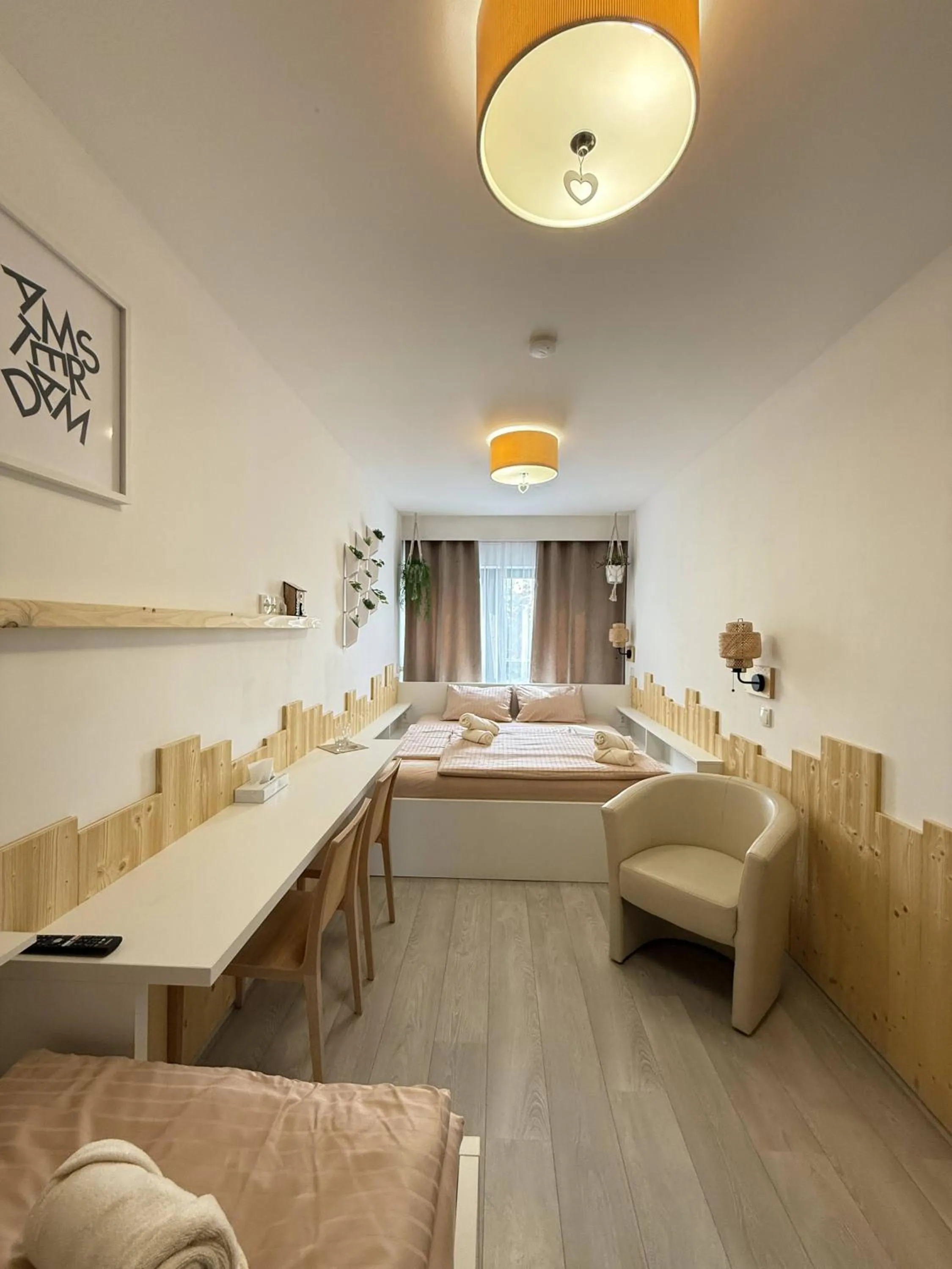 Bed in Hotel Žabčice