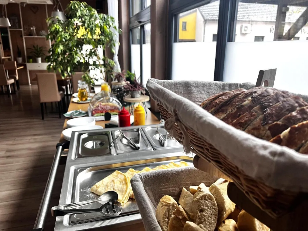 Breakfast in Hotel Žabčice