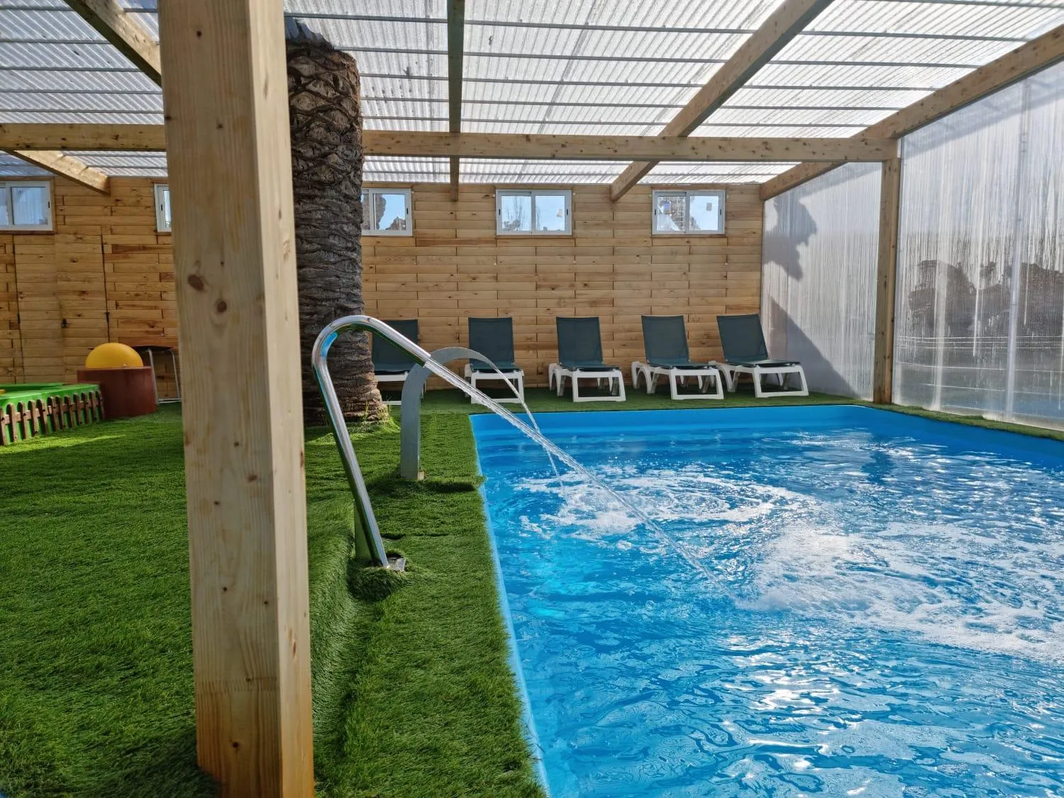 Swimming pool in Mediterrani Natura Spa Resort