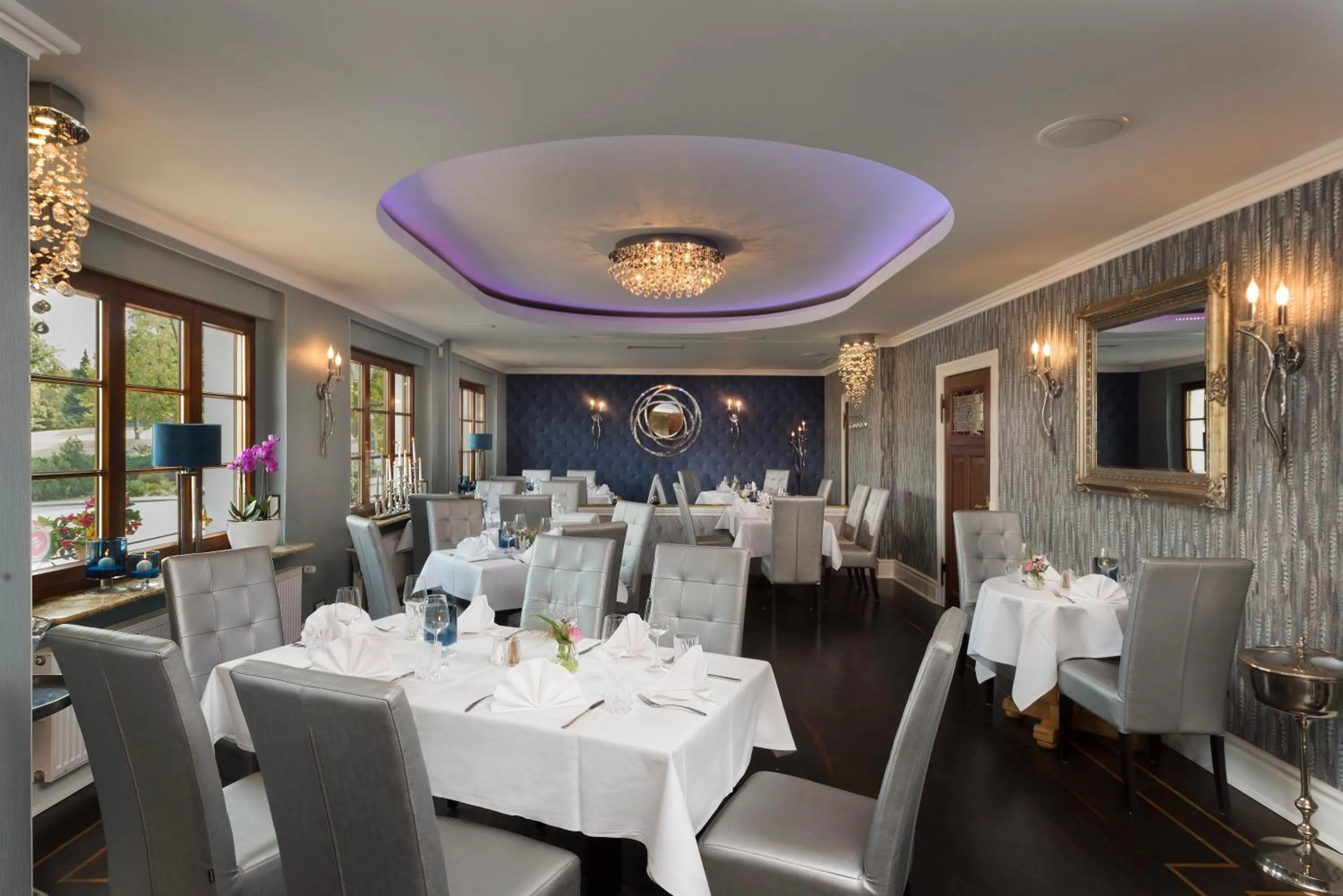 Restaurant/places to eat in Hotel Linther Hof