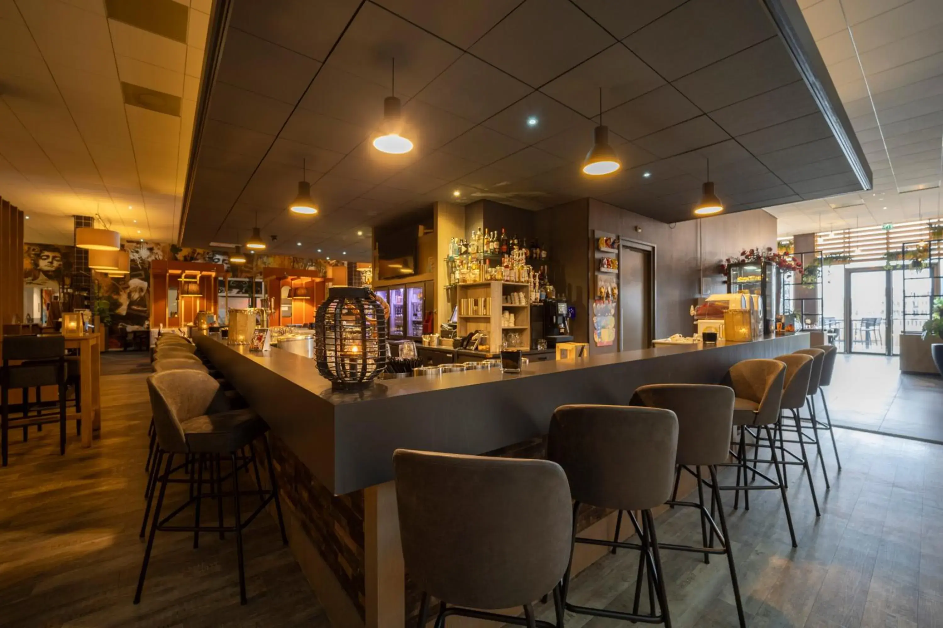 Lounge or bar in Fletcher Wellness-Hotel Helmond Lounge or bar in Fletcher Wellness-Hotel Helmond