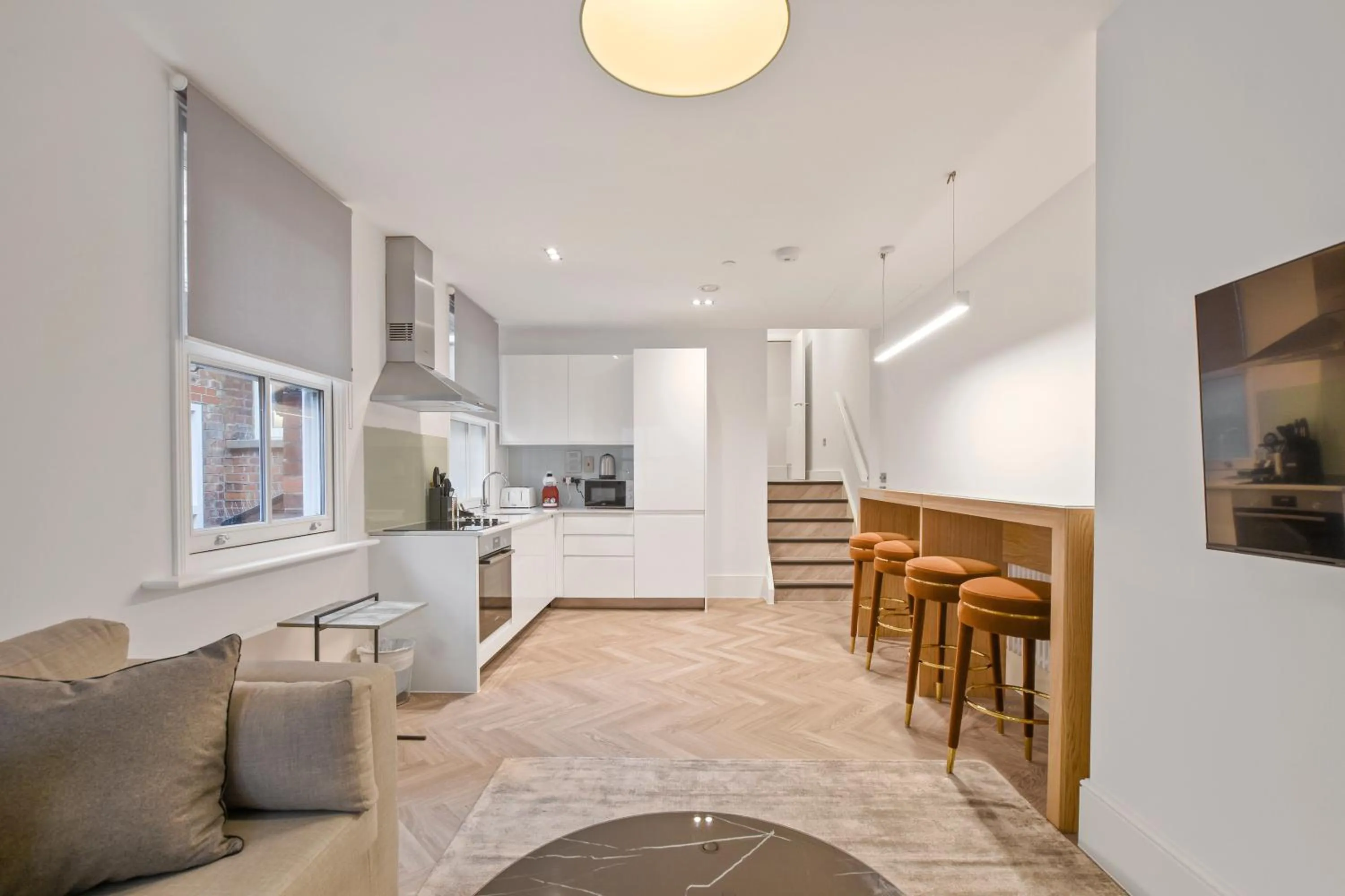 Kitchen or kitchenette in Victoria House by Aeria Apartments