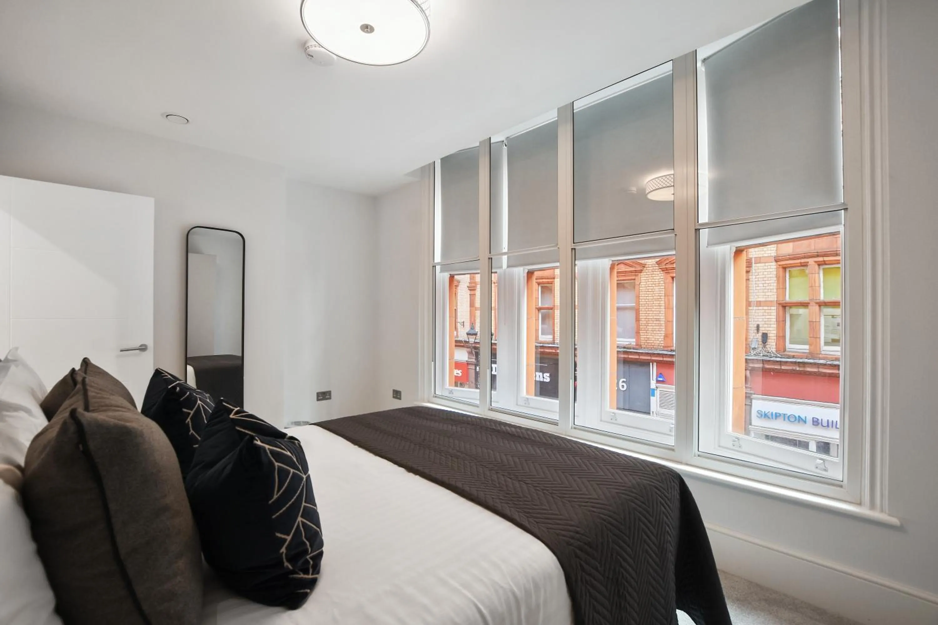 Bedroom, Bed in Victoria House by Aeria Apartments