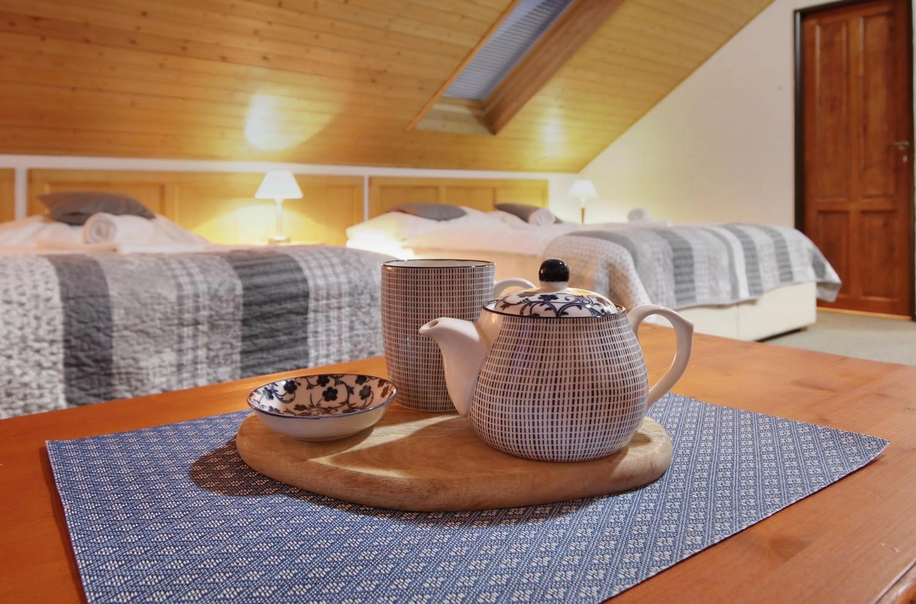 Coffee/tea facilities, Bed in Hotel Hvezda