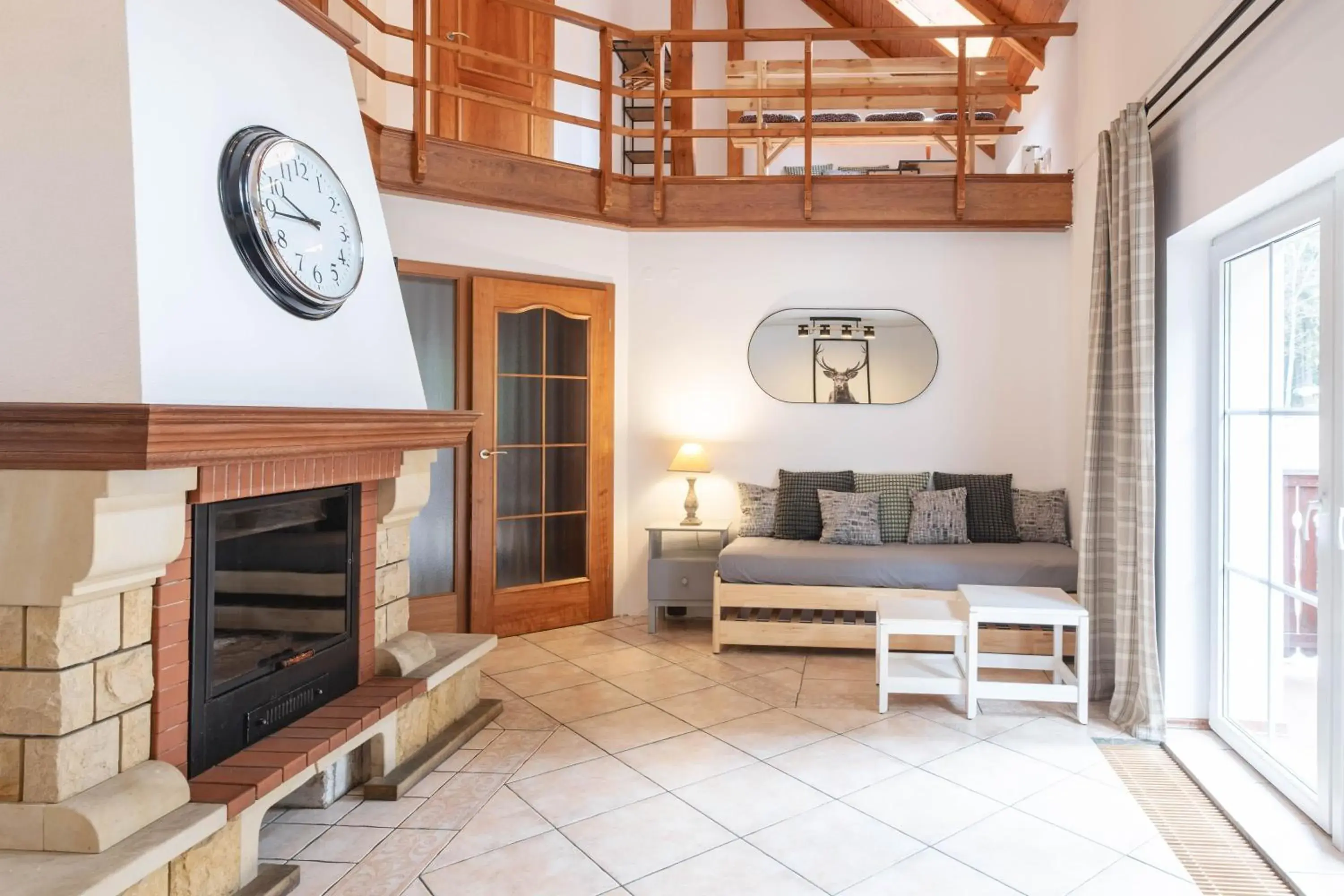 Four-Bedroom Apartment in Hotel Hvezda Four-Bedroom Apartment in Hotel Hvezda