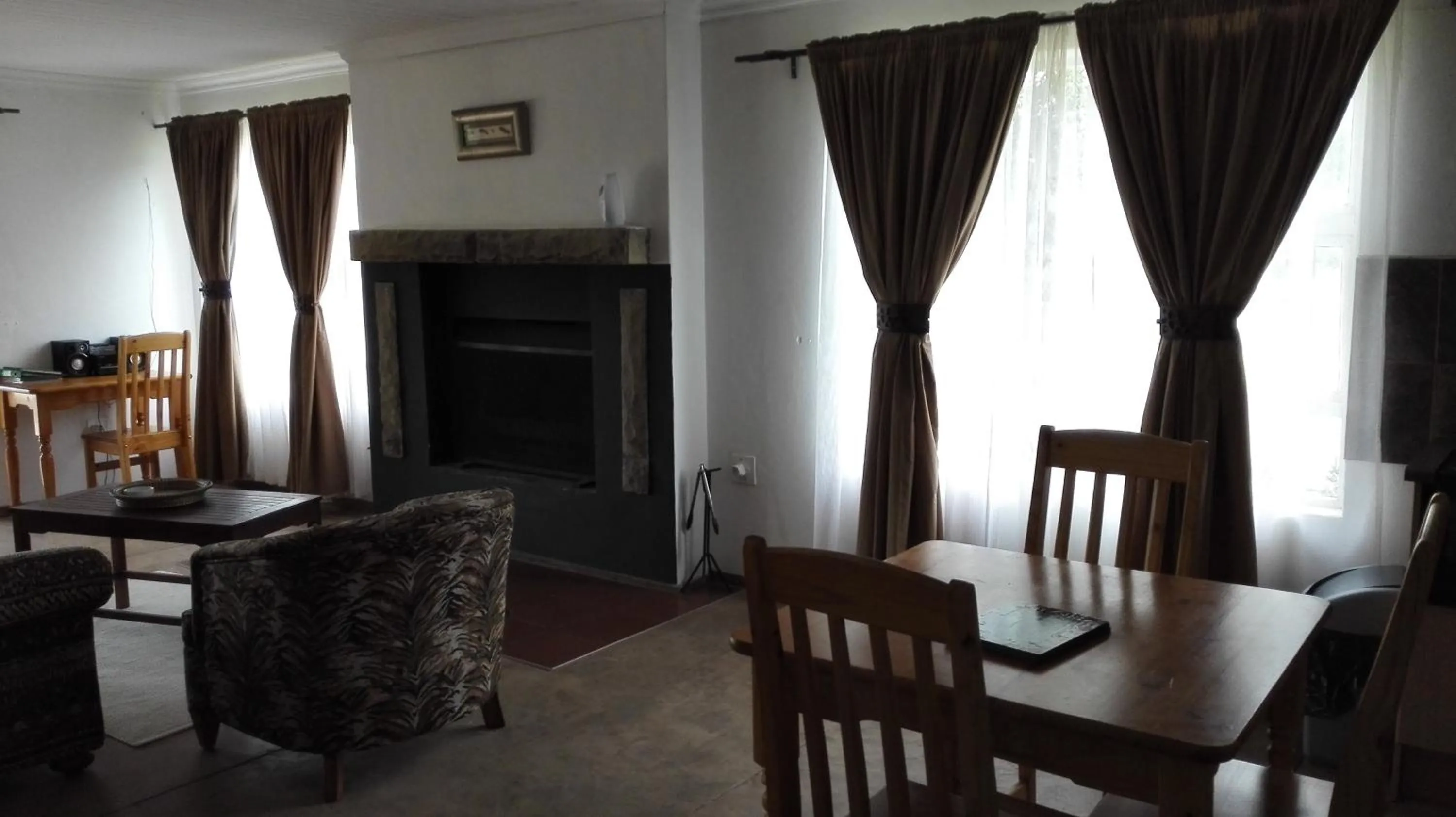 Living room in Pumula Guest Farm