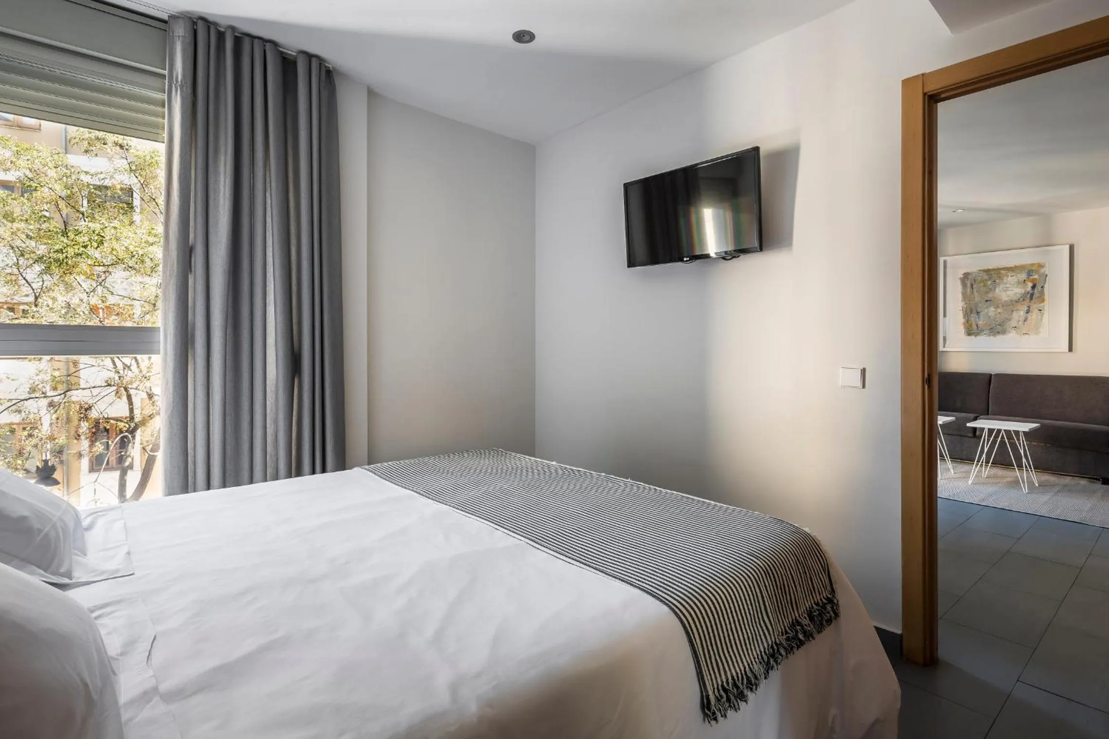 Decorative detail, Bed in Mon Suites Carmen