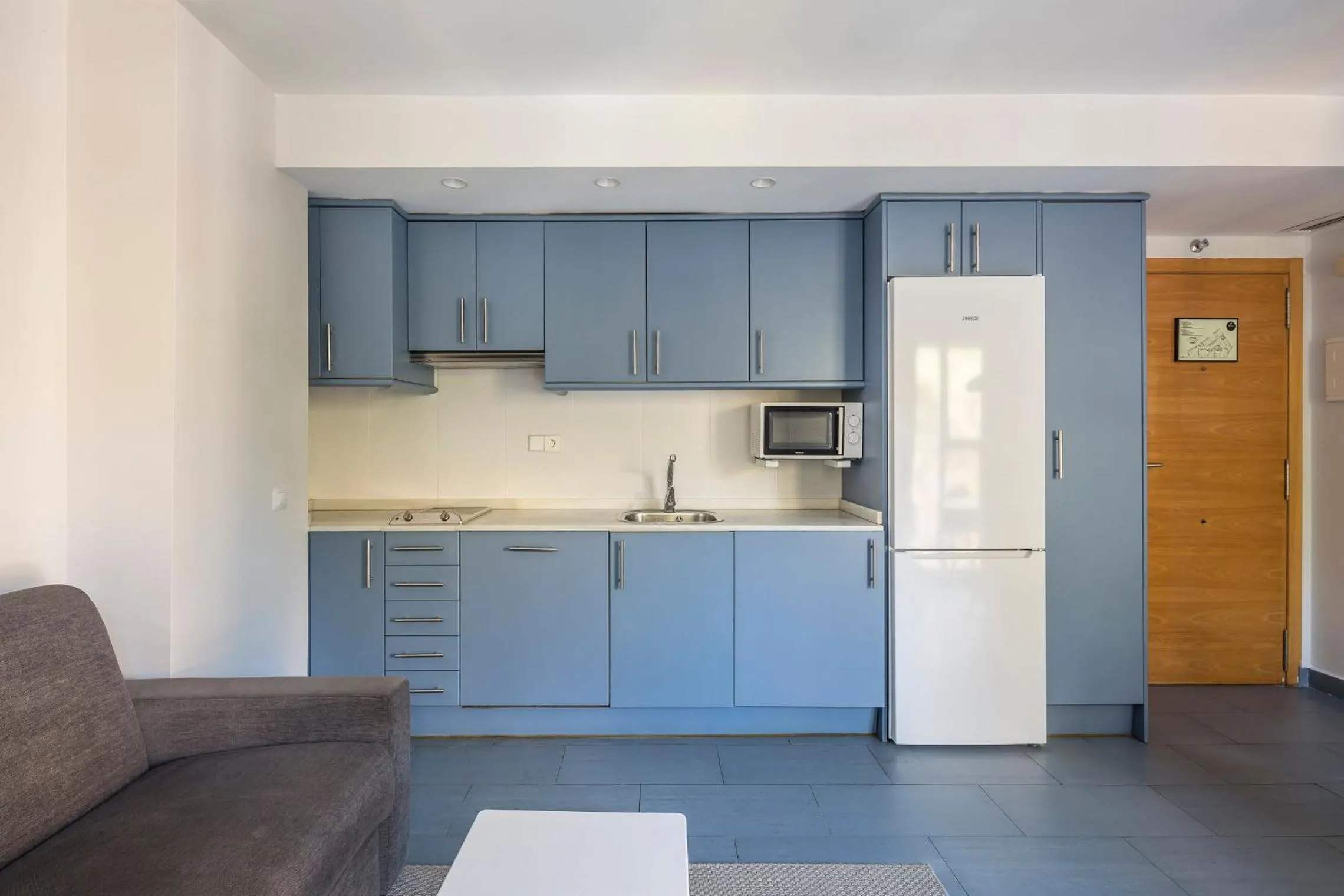 Kitchen or kitchenette in Mon Suites Carmen