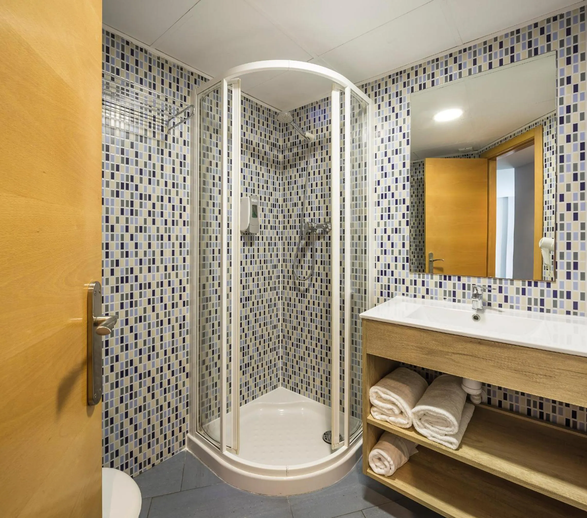 Bathroom in Mon Suites Carmen