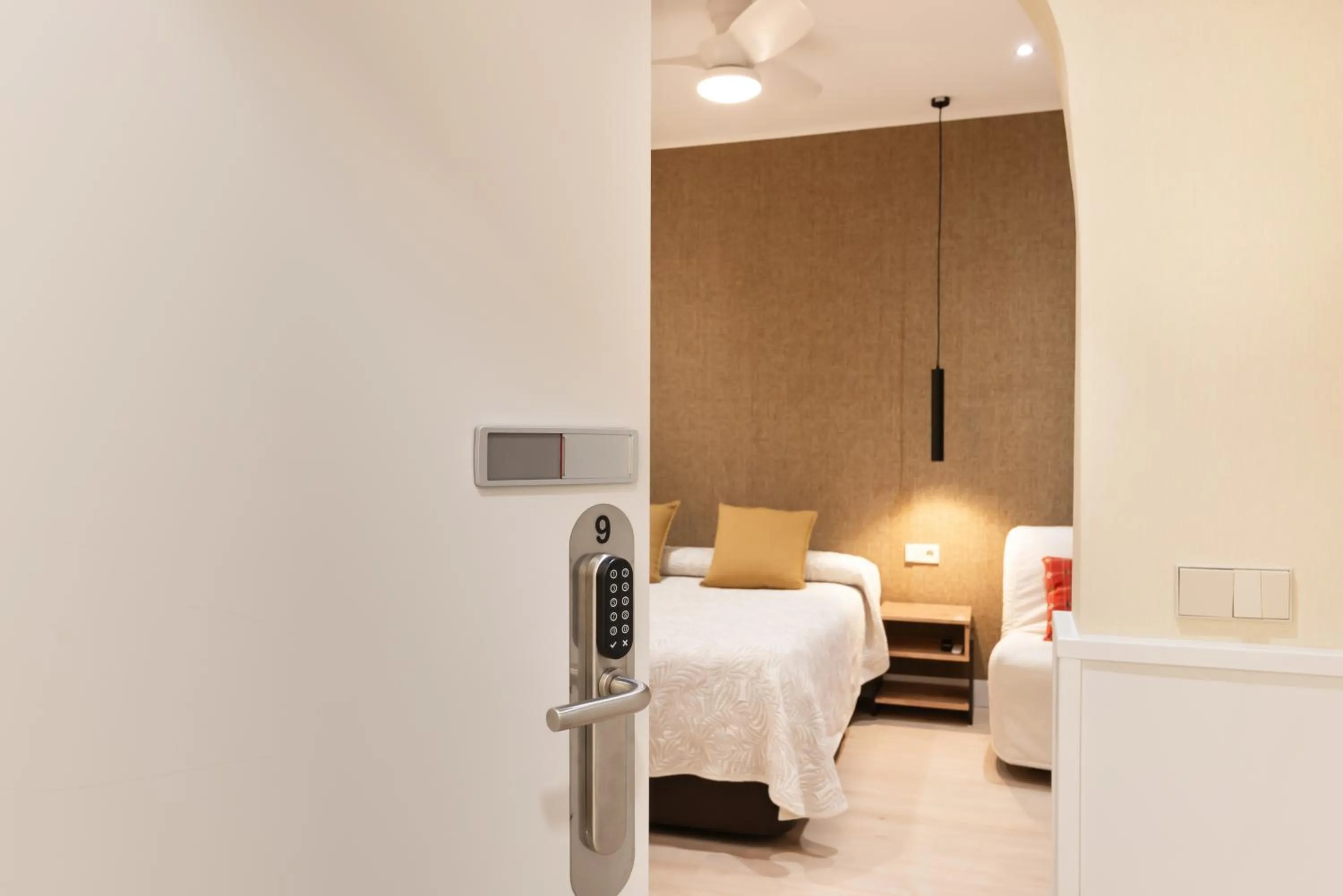 Photo of the whole room, Bed in Cálamo Guesthouse