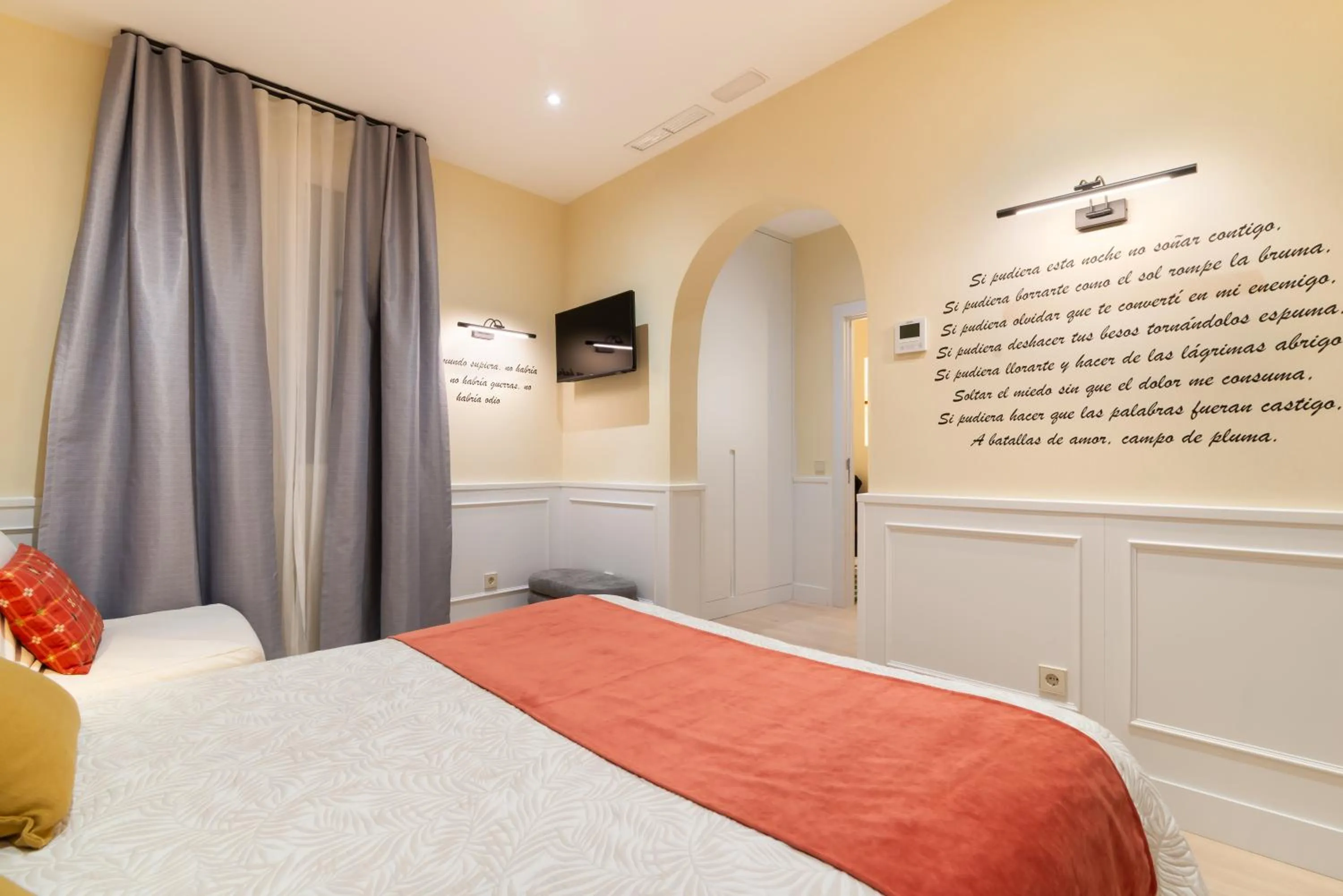 Photo of the whole room, Bed in Cálamo Guesthouse