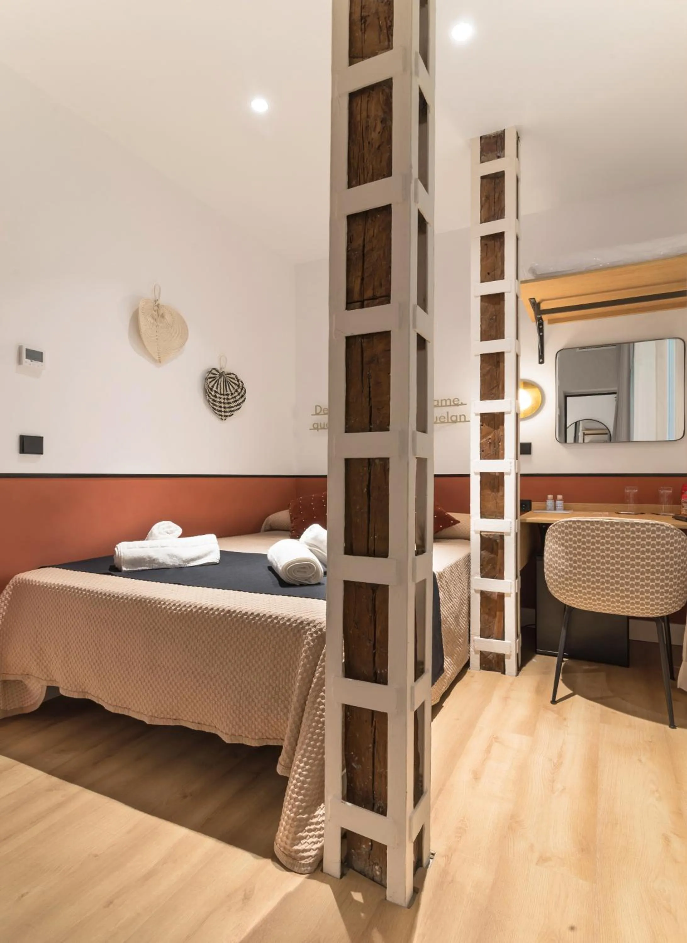 Photo of the whole room, Bed in Cálamo Guesthouse