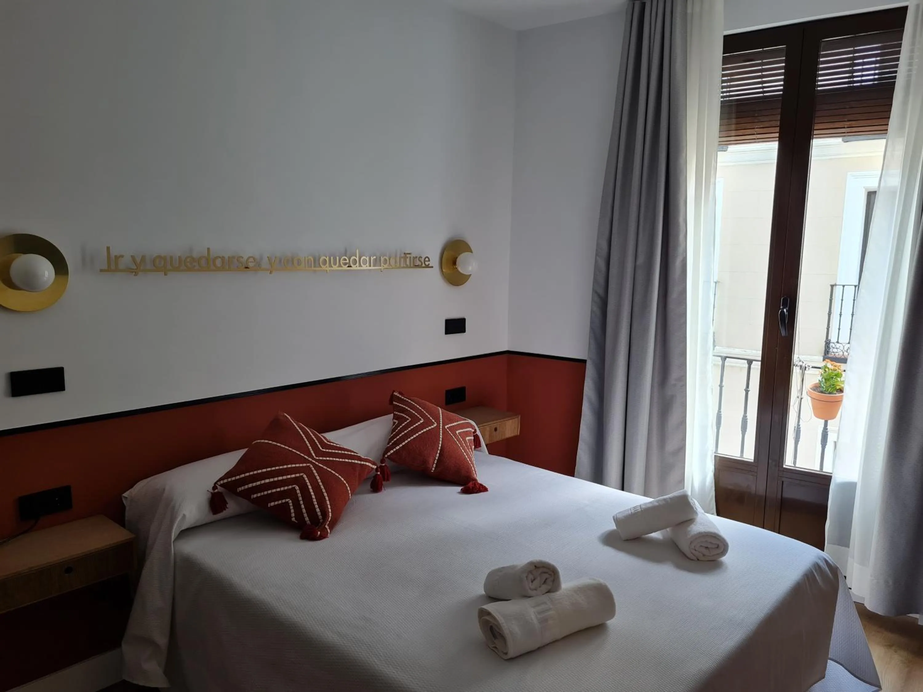 Decorative detail, Bed in Cálamo Guesthouse