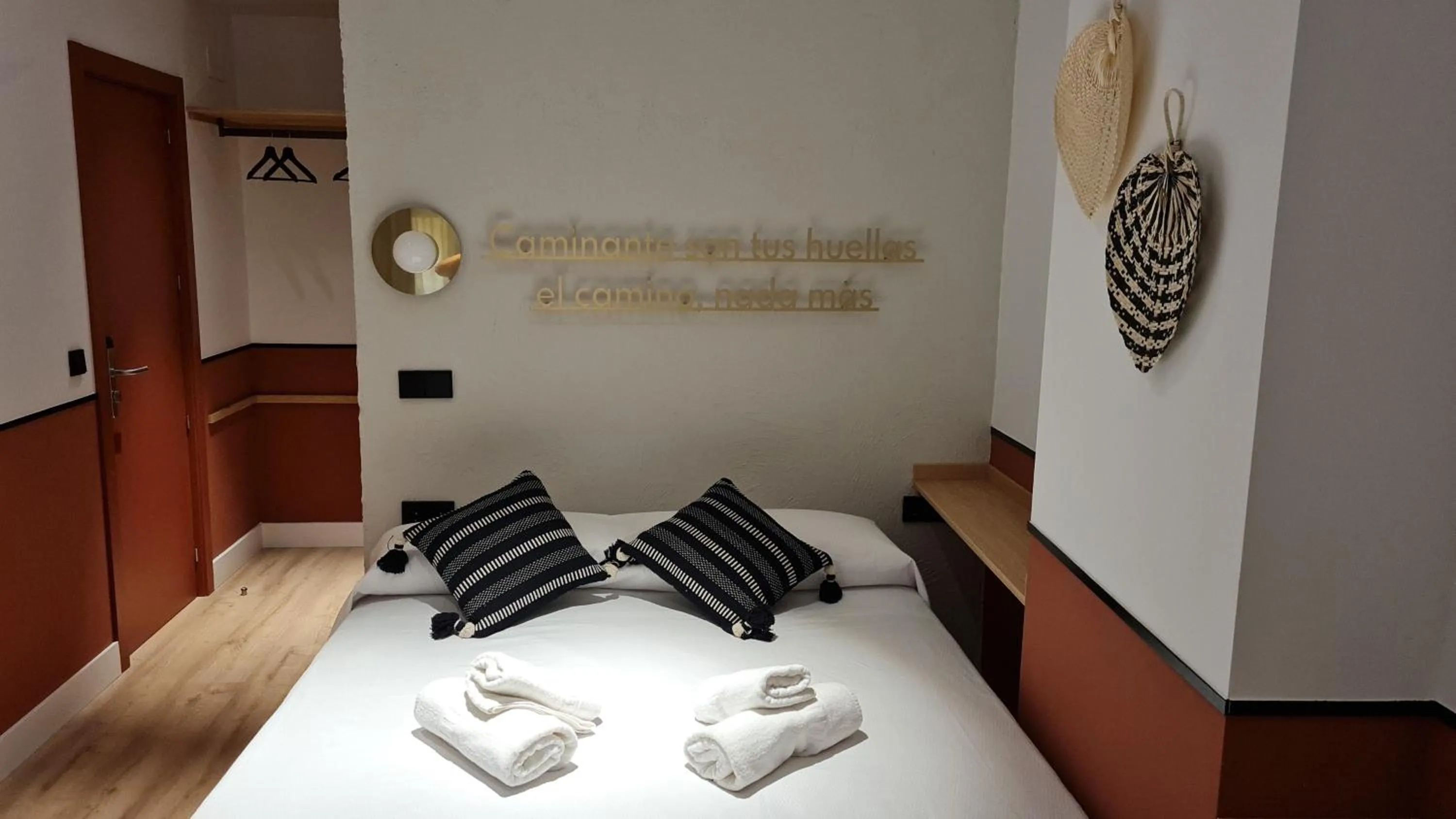 Photo of the whole room, Bed in Cálamo Guesthouse