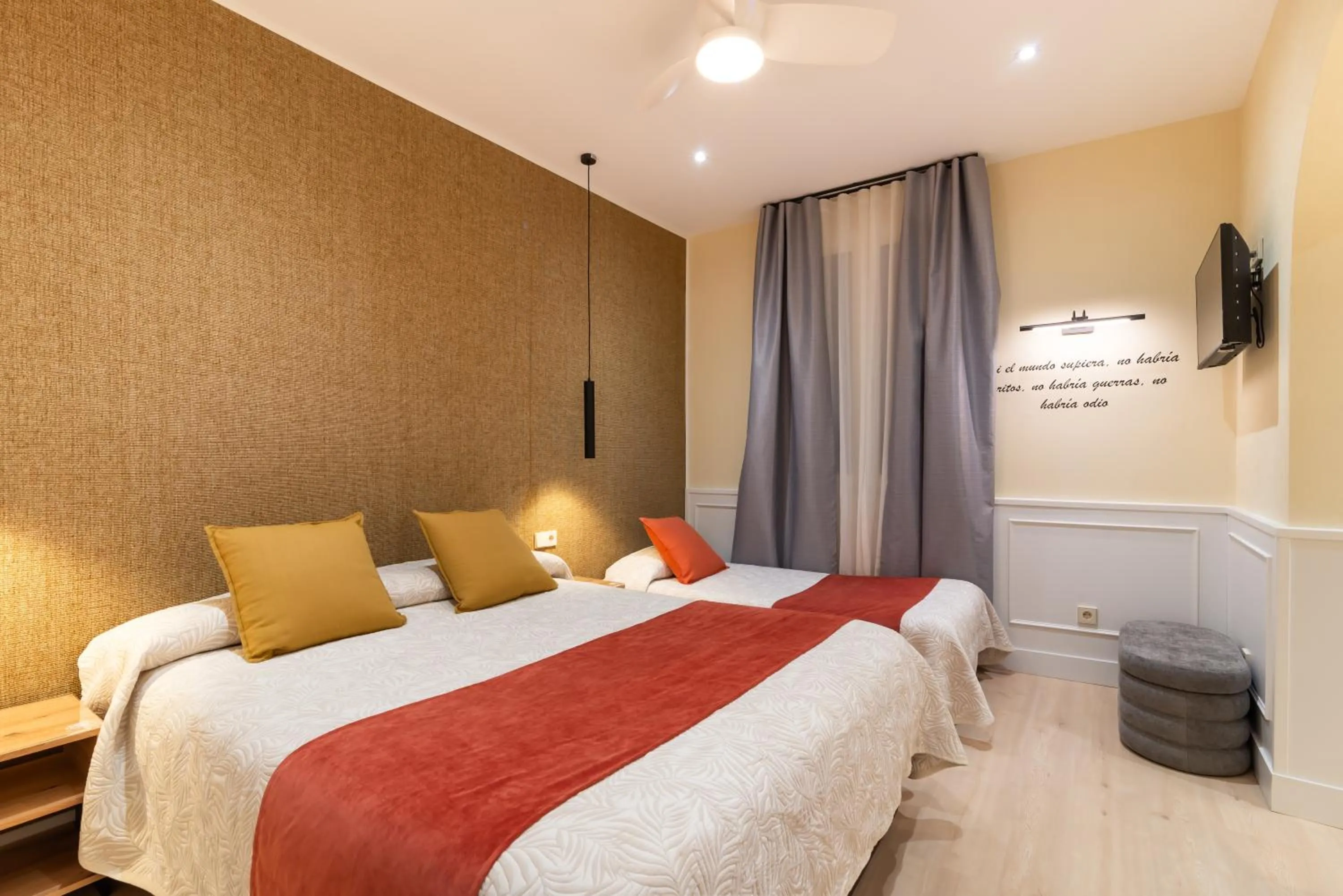 Bedroom, Bed in Cálamo Guesthouse