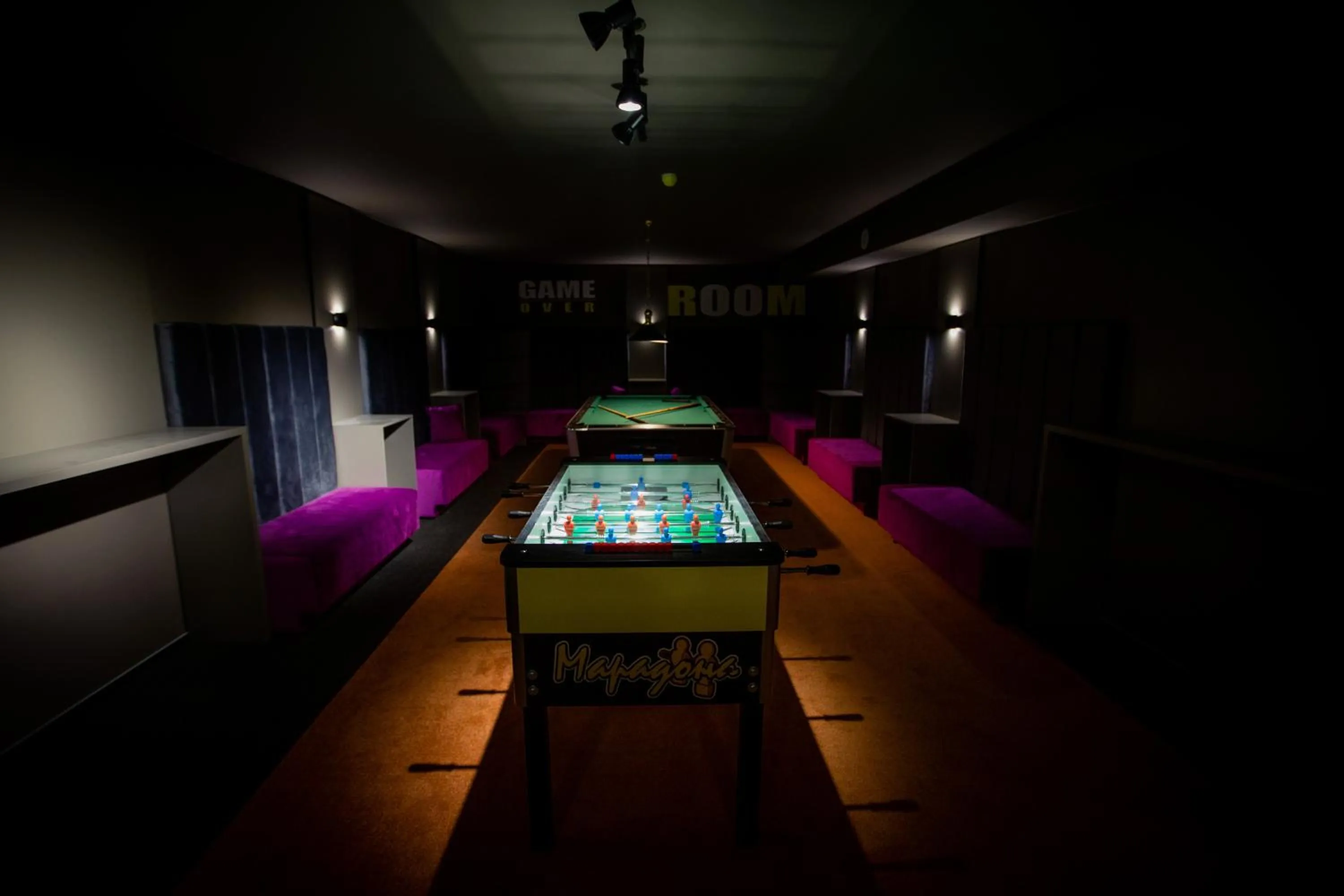 Billiard in Hotel Urban
