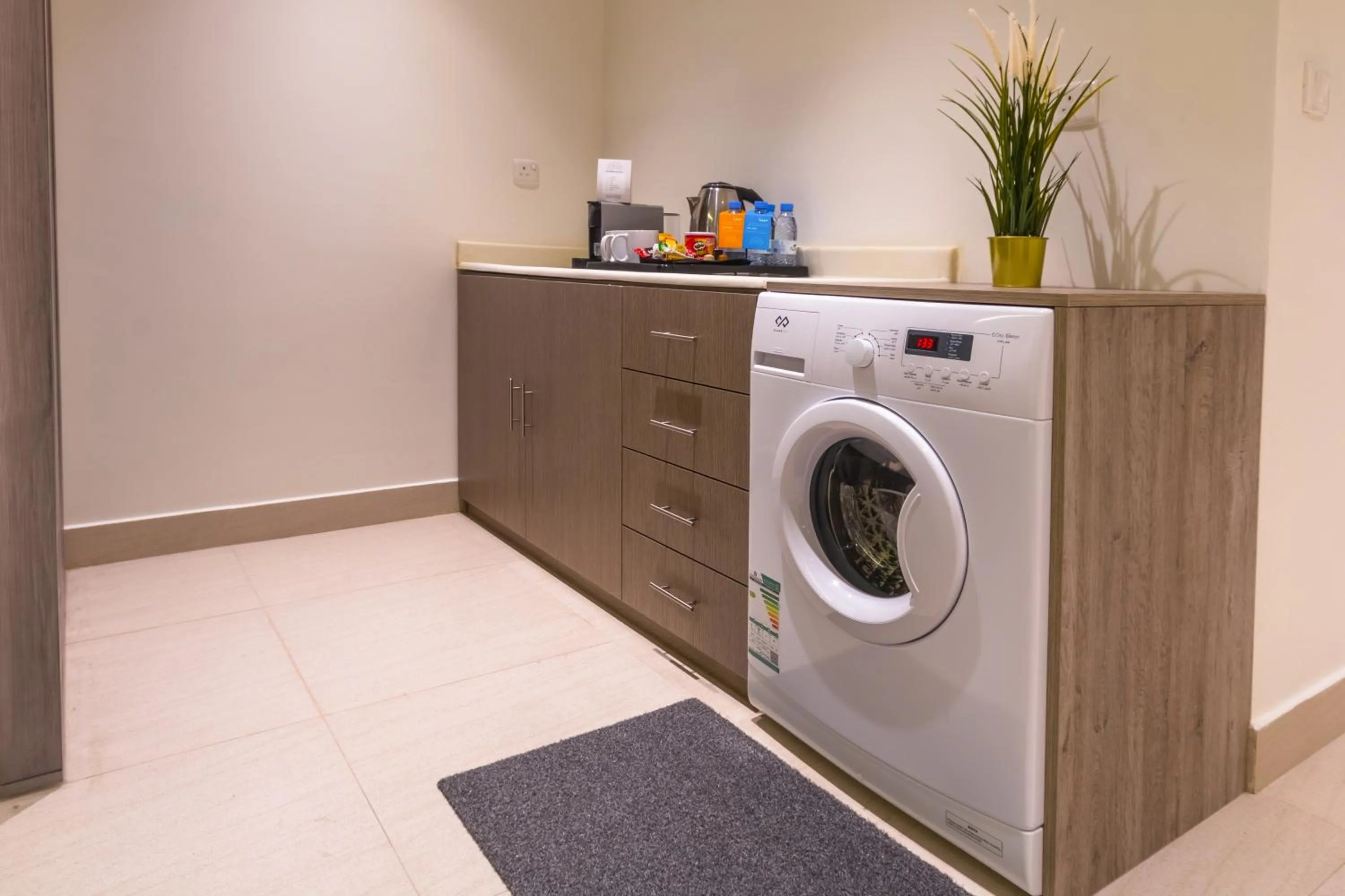 Kitchen or kitchenette in The Address Palace Apartments