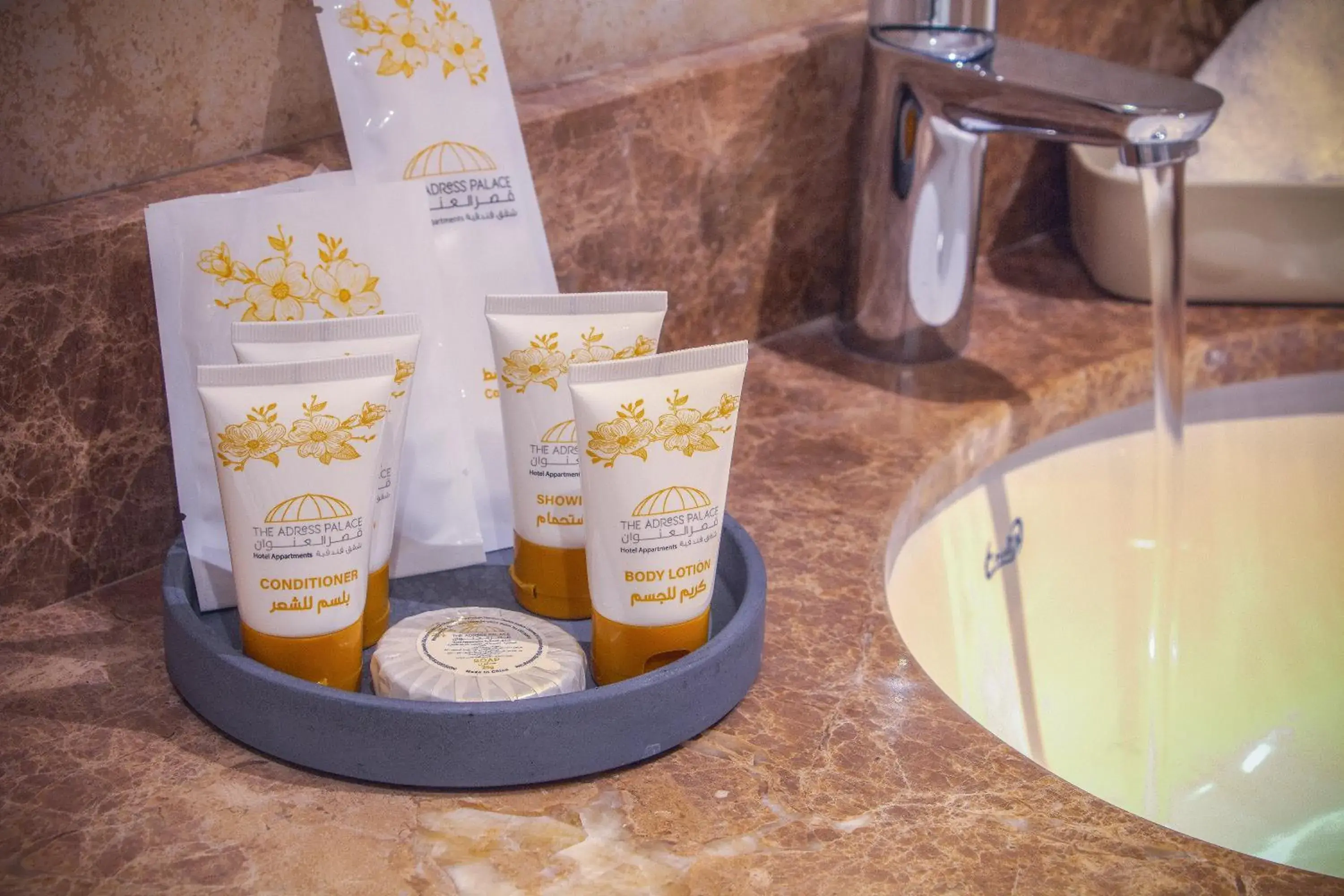 Queen Suite in The Address Palace Apartments Queen Suite in The Address Palace Apartments