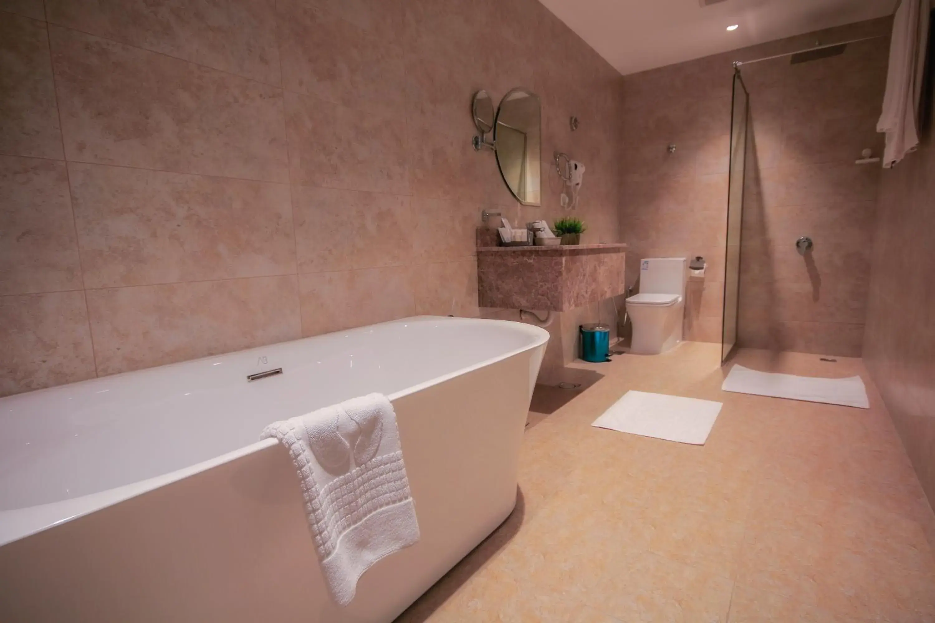 Deluxe King Studio in The Address Palace Apartments Deluxe King Studio in The Address Palace Apartments