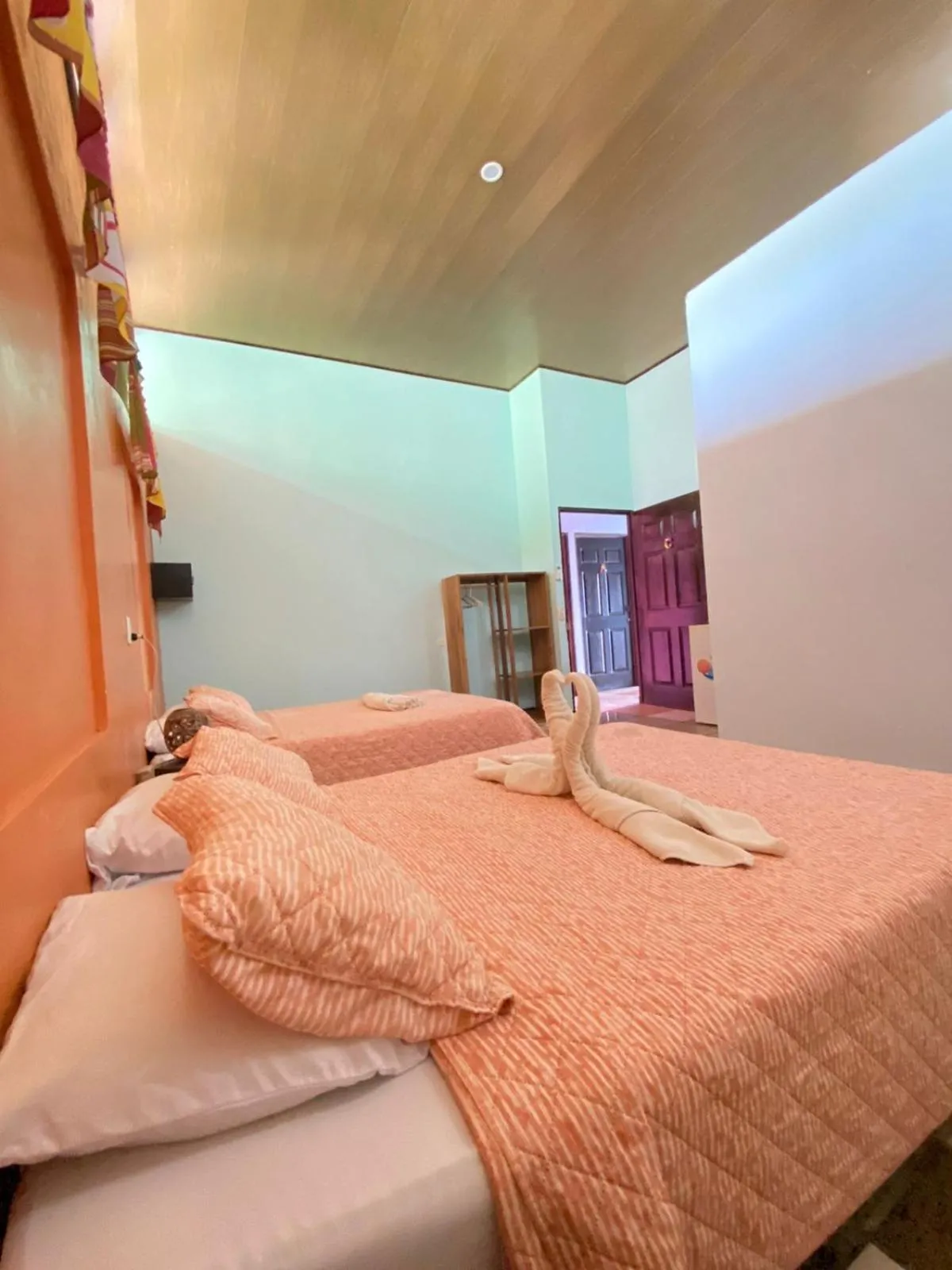 Deluxe Family Room in Hotel Sunset Rooms