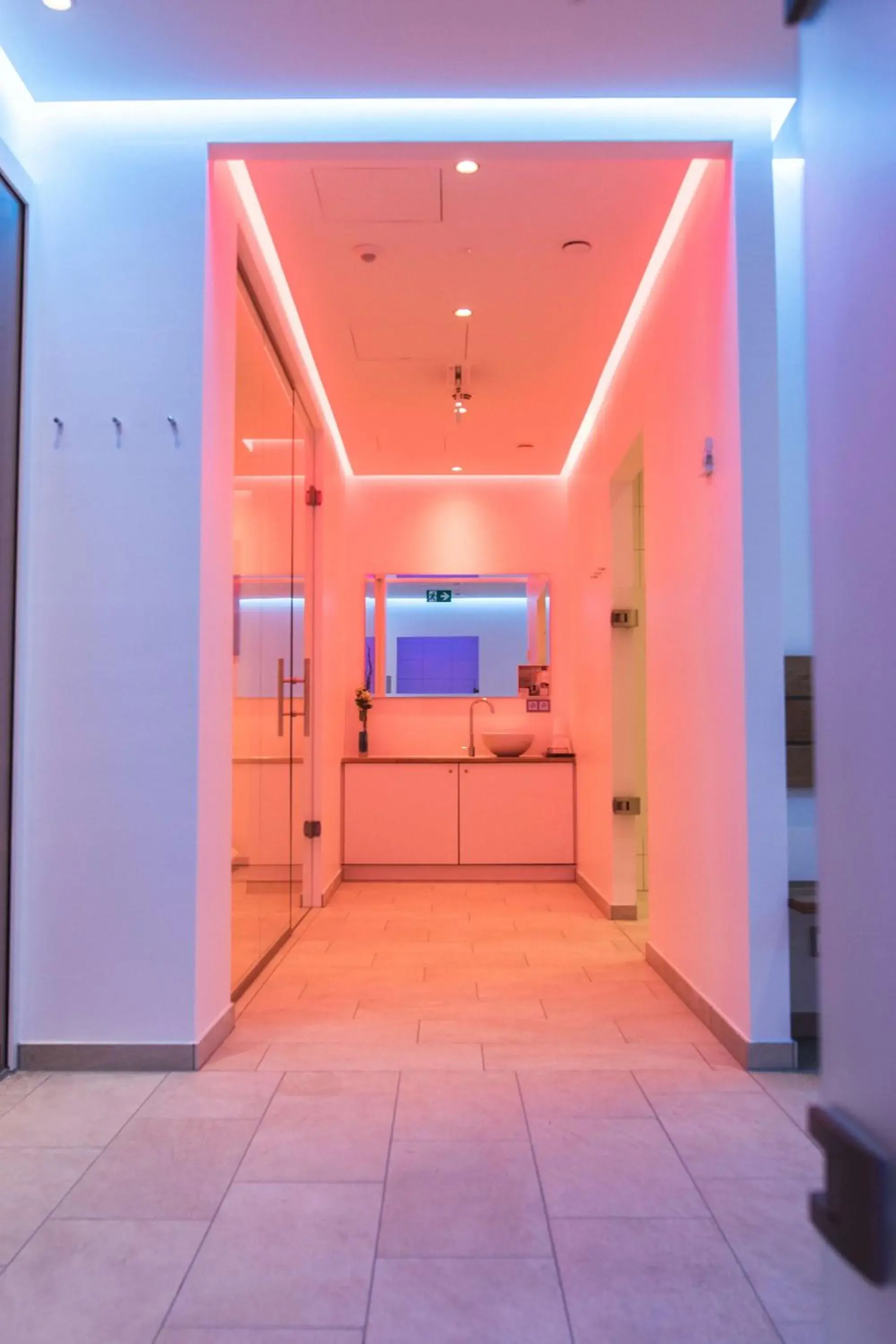 Spa and wellness centre/facilities in Radisson Blu Hotel Karlsruhe Spa and wellness centre/facilities in Radisson Blu Hotel Karlsruhe