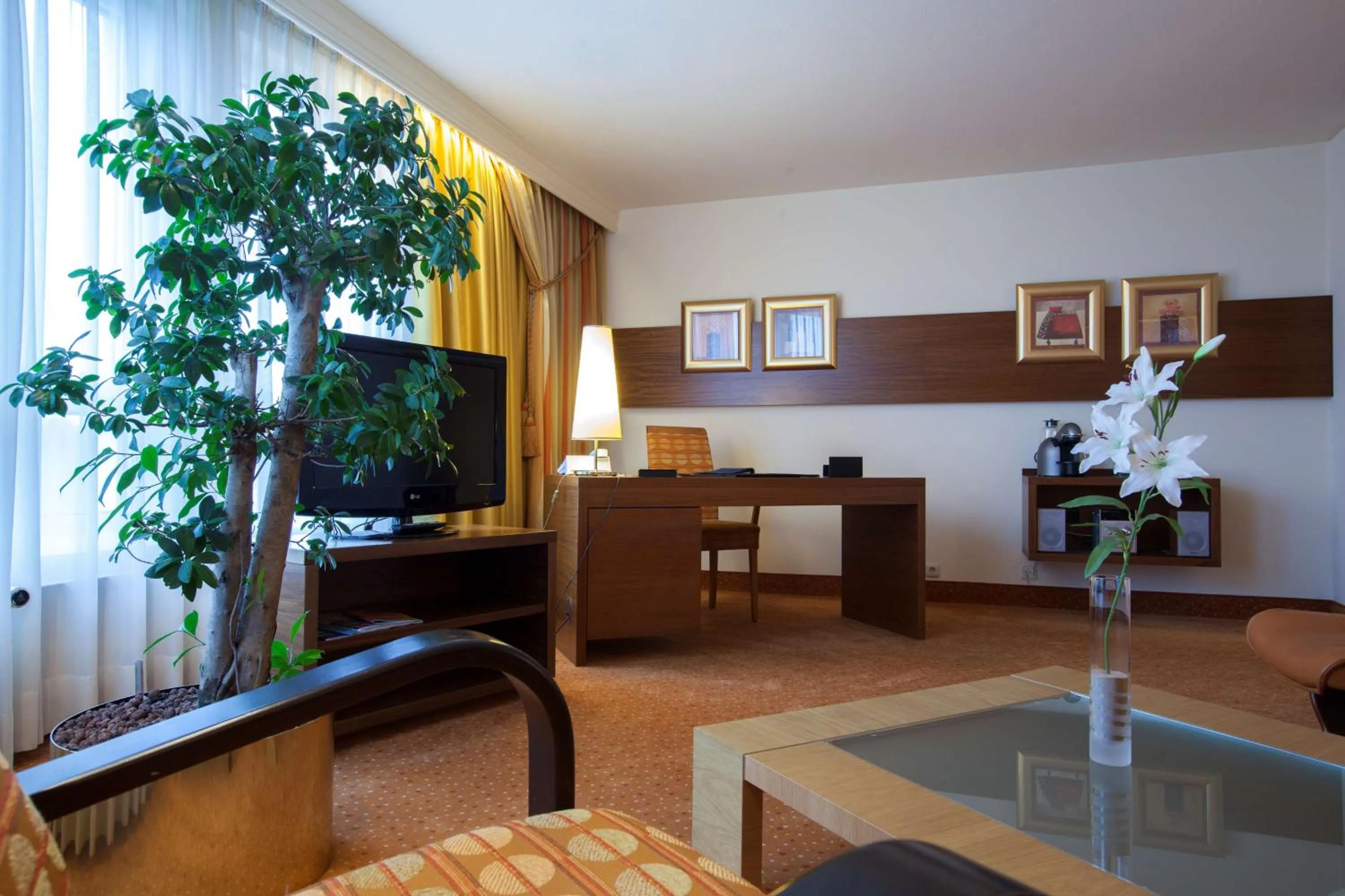 Photo of the whole room in Radisson Blu Hotel Karlsruhe