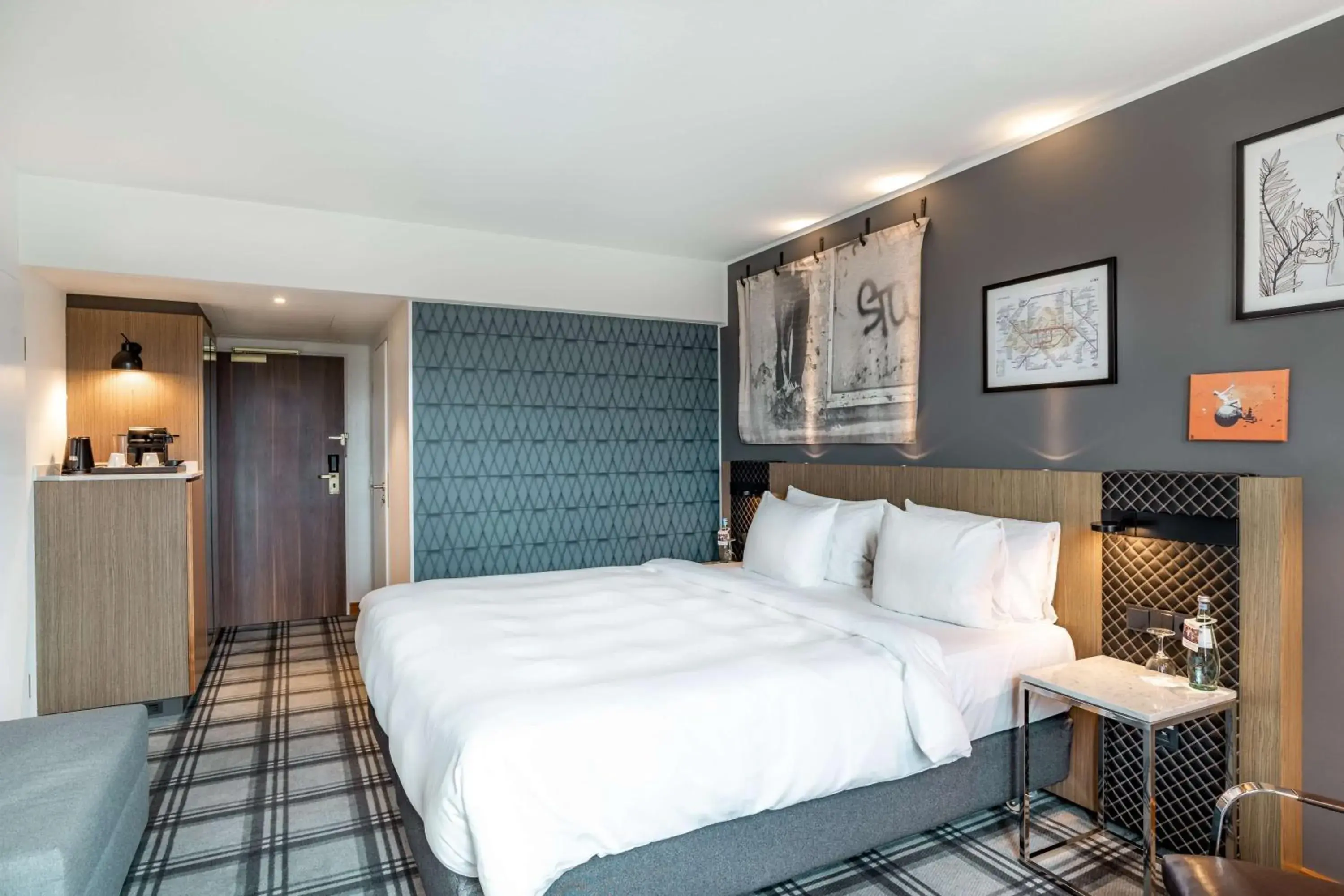 Bedroom, Bed in Radisson Blu Hotel Karlsruhe Bedroom, Bed in Radisson Blu Hotel Karlsruhe