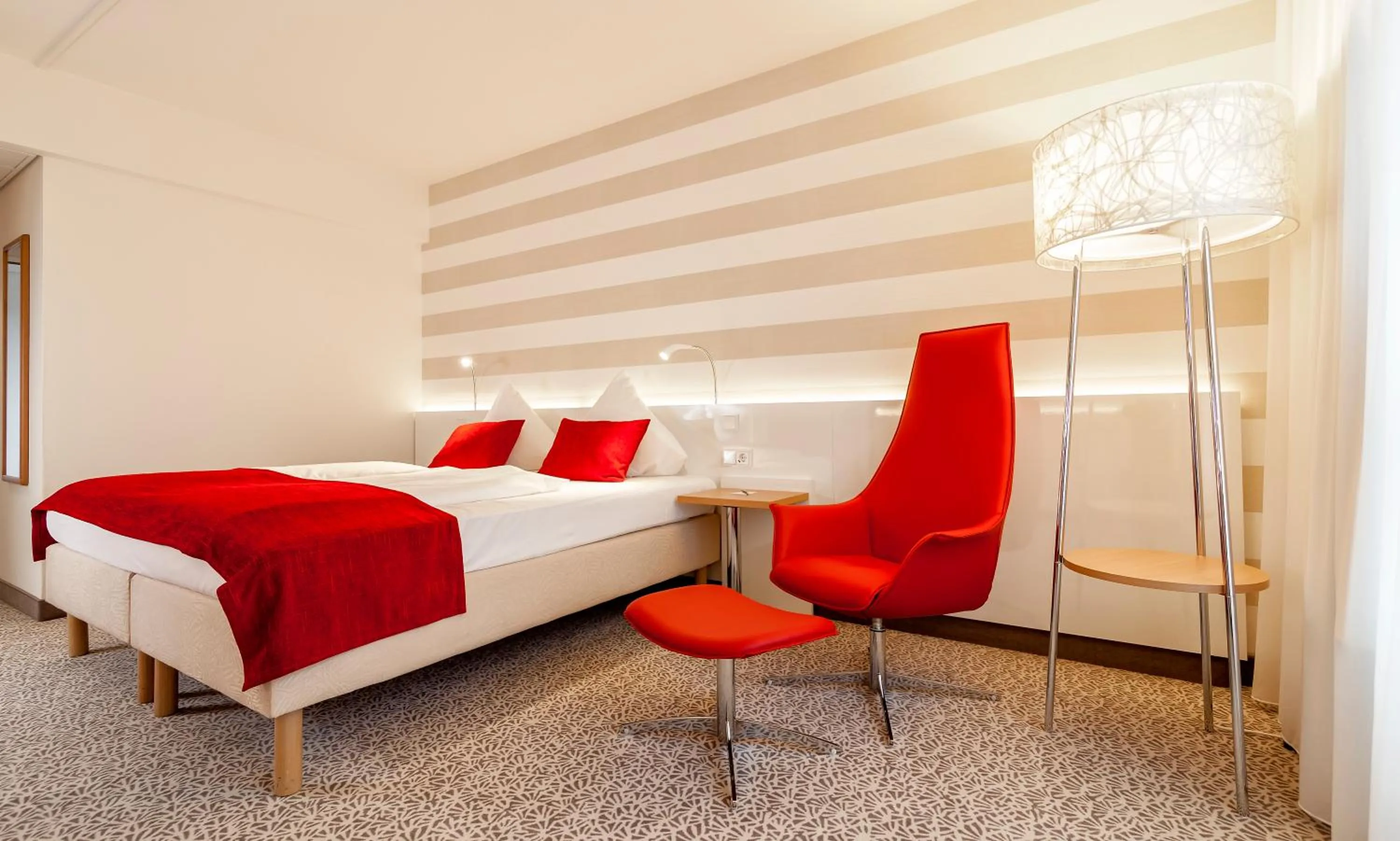 Photo of the whole room, Bed in Radisson Blu Hotel Karlsruhe