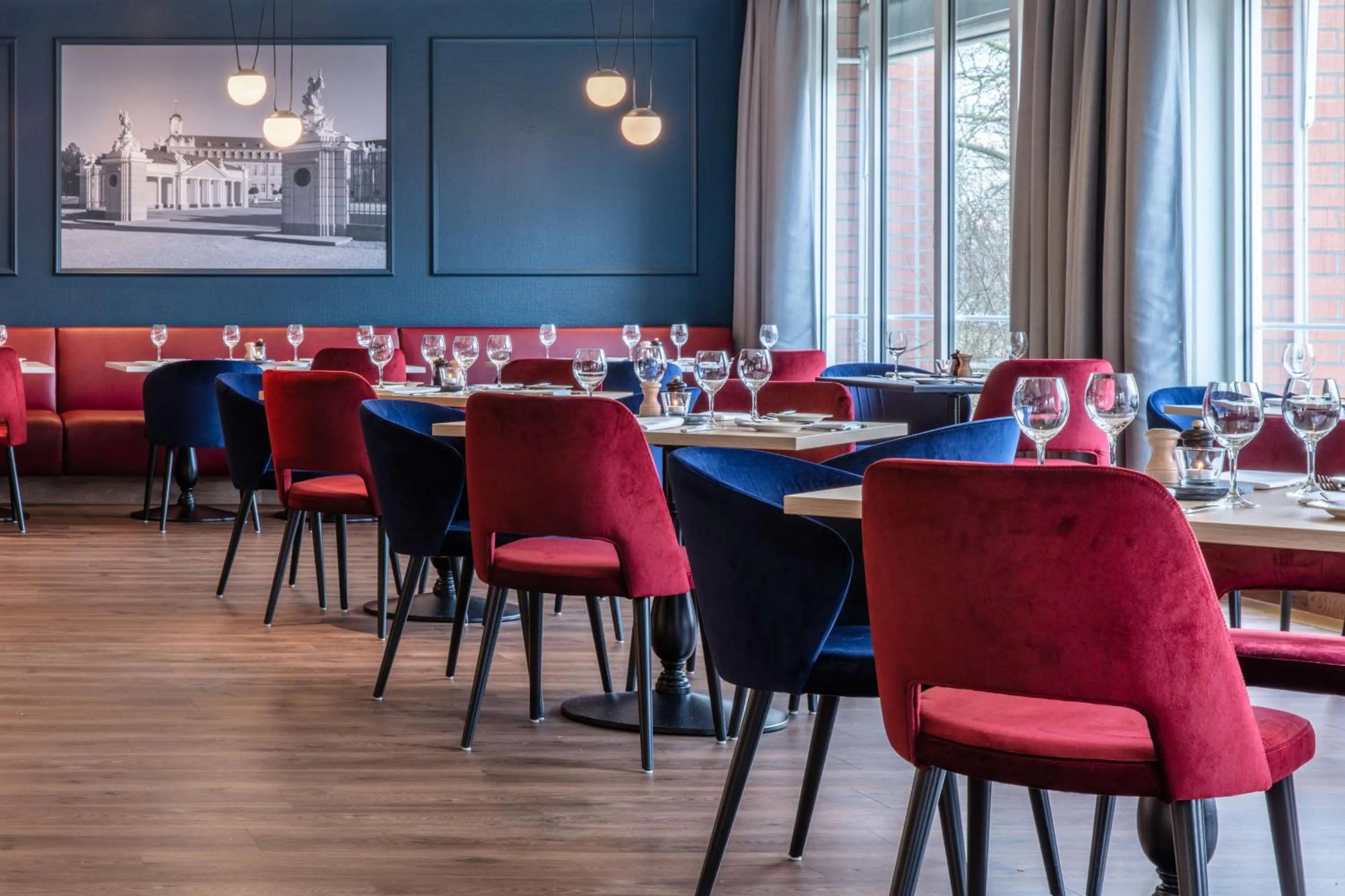 Restaurant/places to eat in Radisson Blu Hotel Karlsruhe