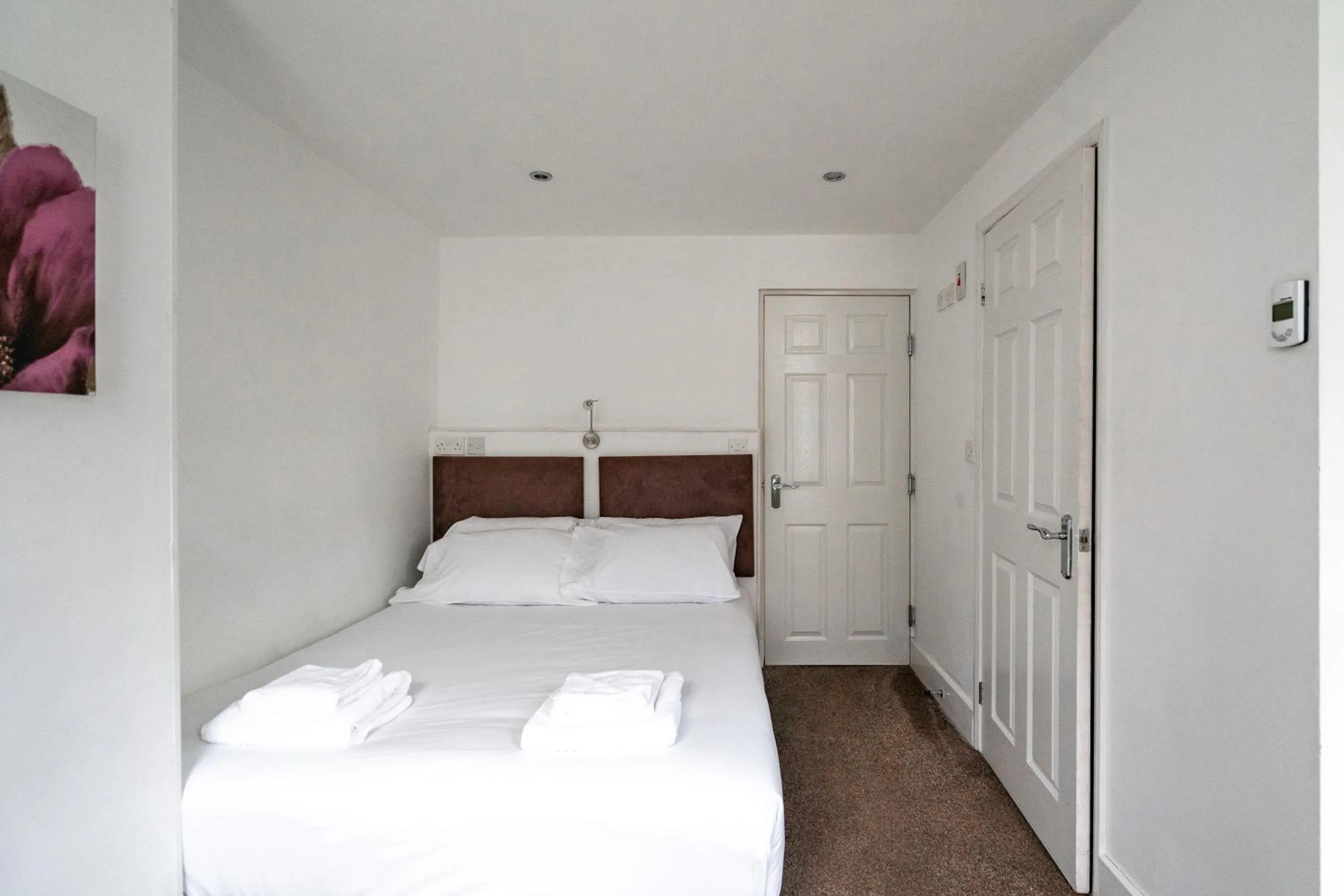 Bedroom in H.V Apartments