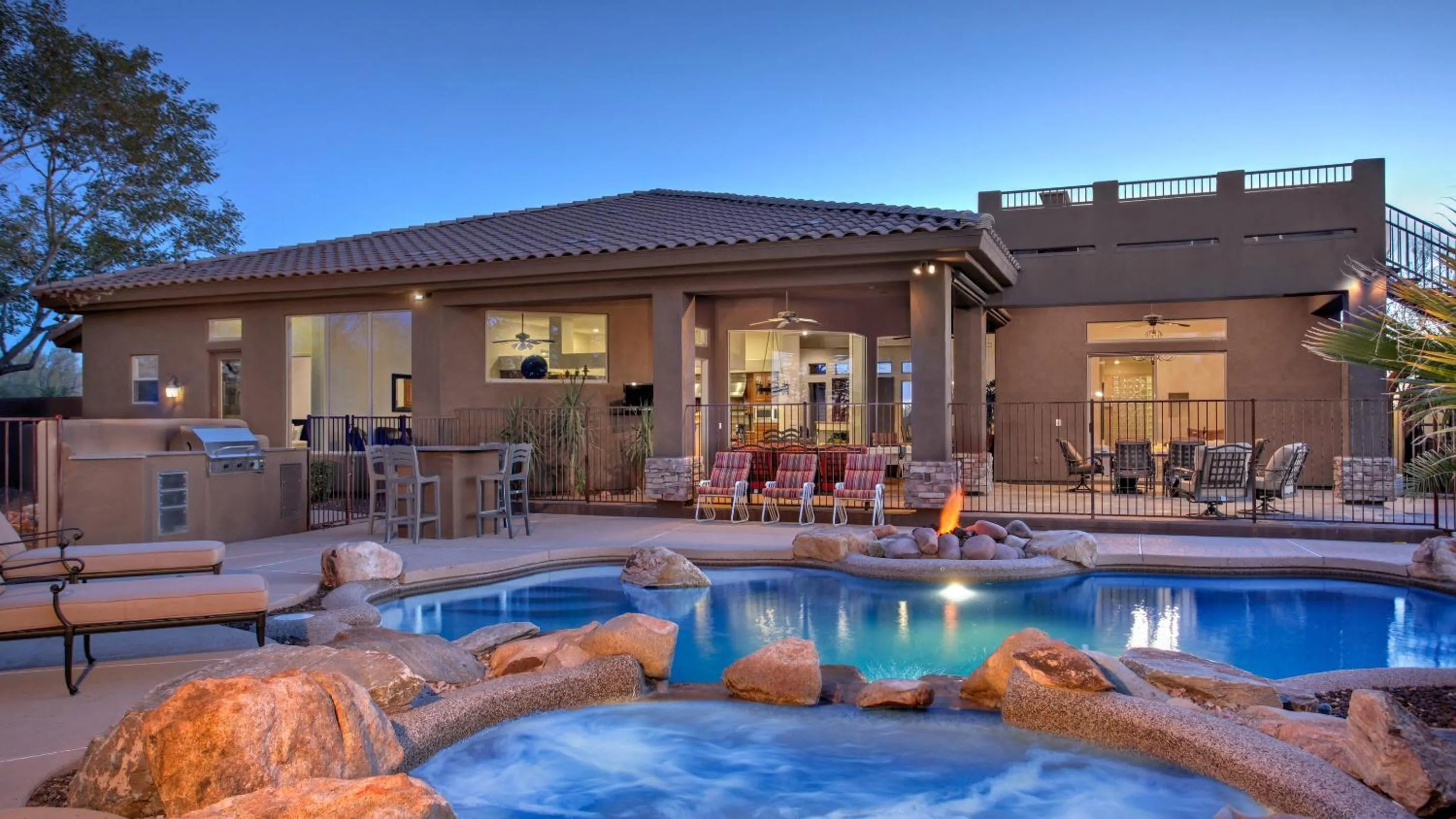 Custom Home 2 ACRES True Indoor-Outdoor Living