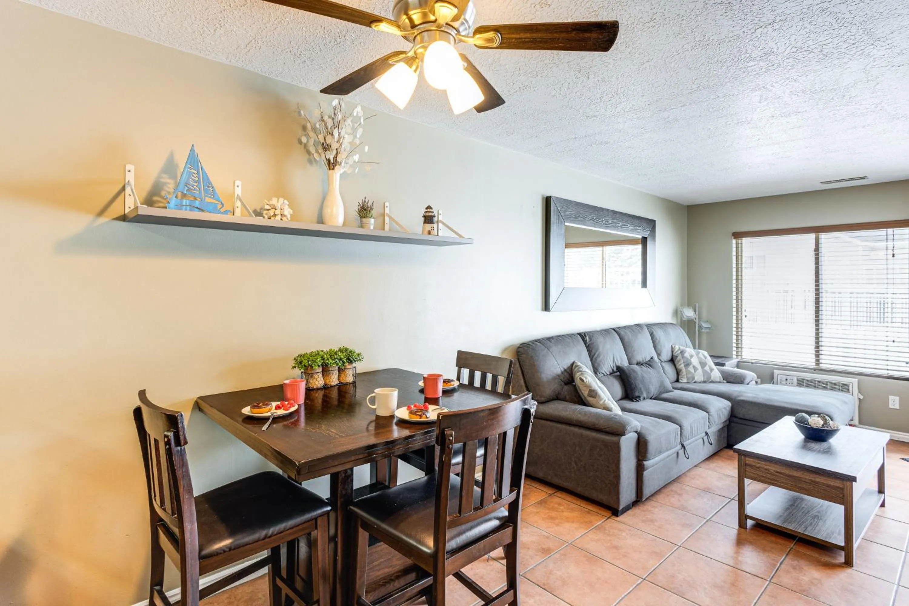 Garden City Condo with Pool Access by Bear Lake!