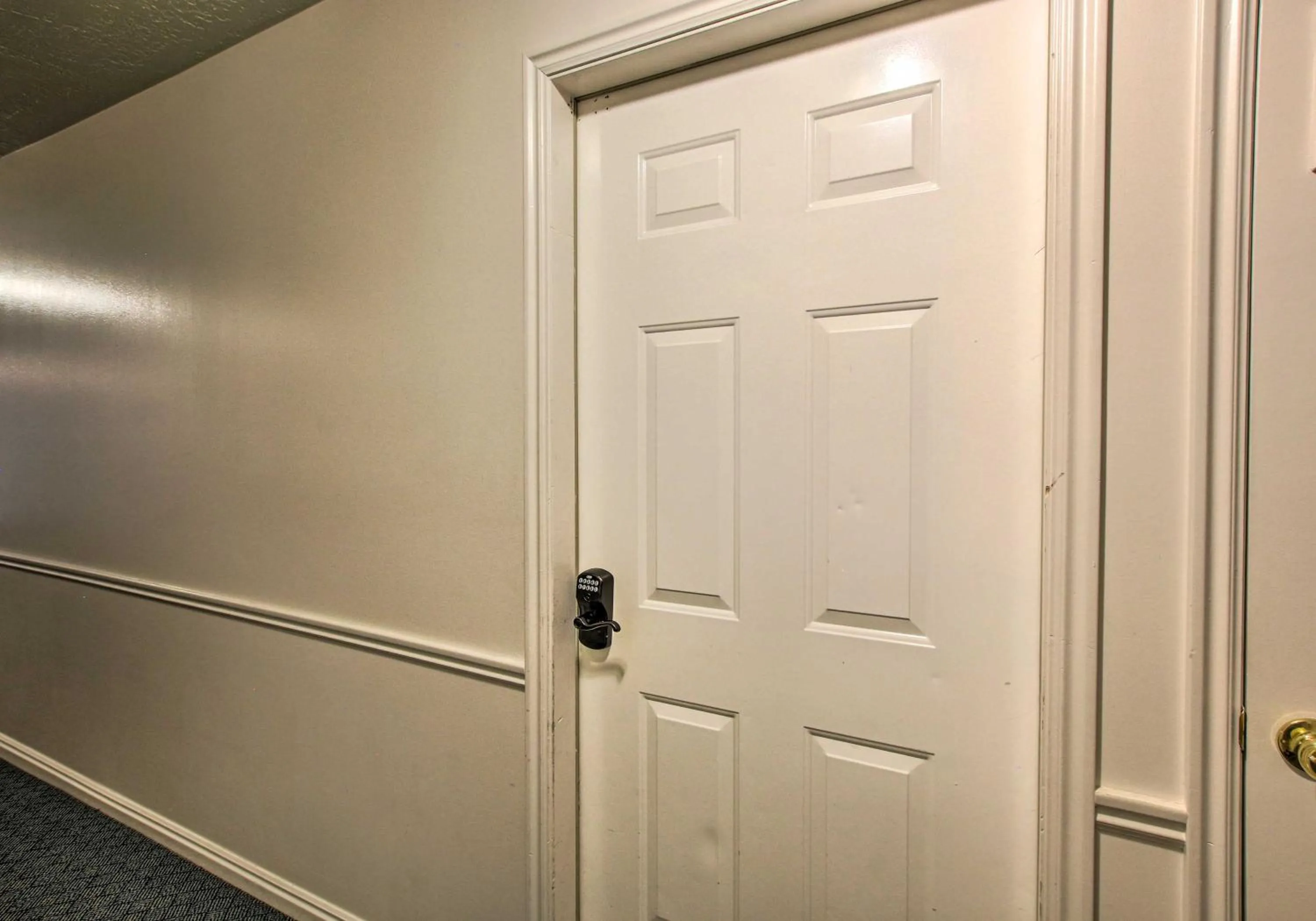 Garden City Condo with Pool Access by Bear Lake!