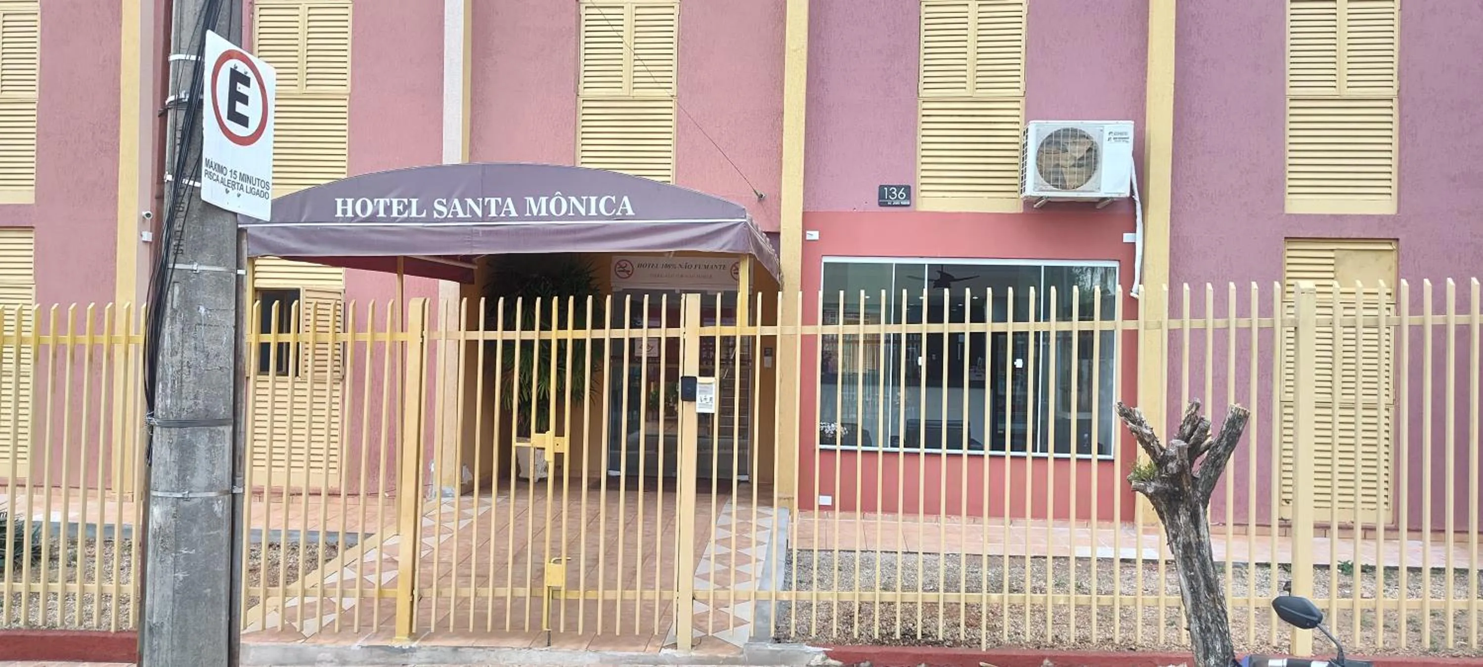 Facade/entrance in Hotel Sta Mônica Marília