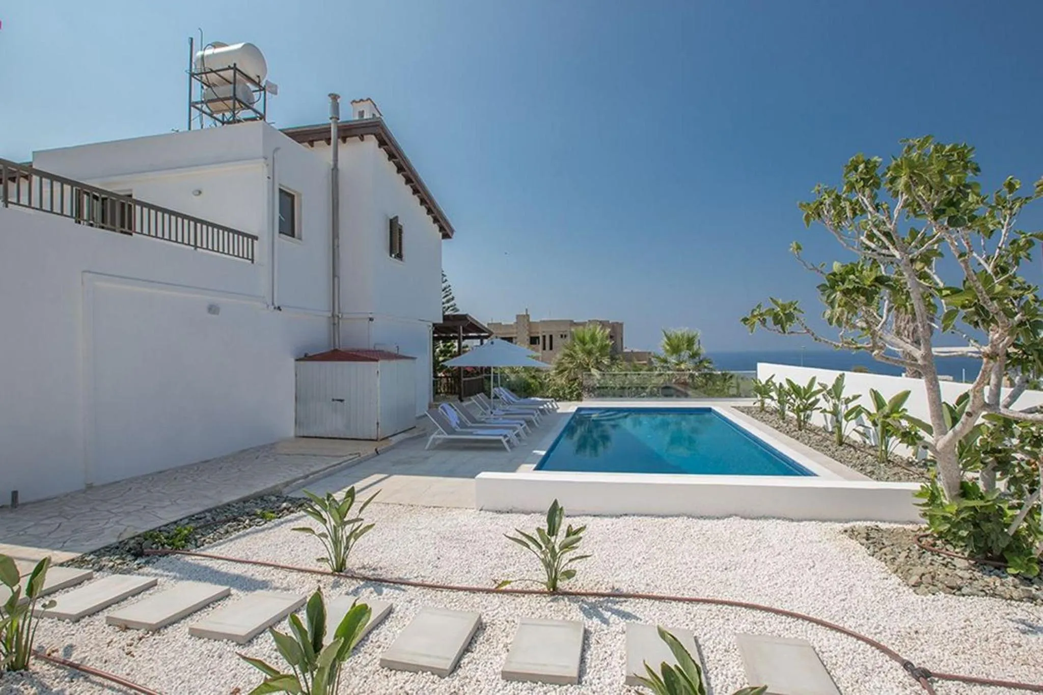 Villa Nepou - Beautiful 4 Bedroom Villa - Located In Ayia Napa