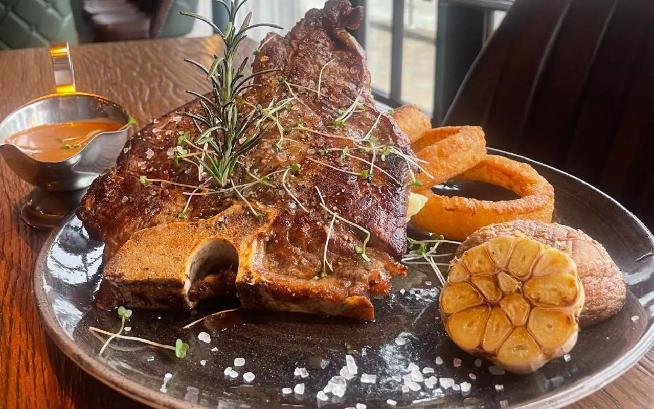 An Chúirt Hotel, Gweedore, Donegal