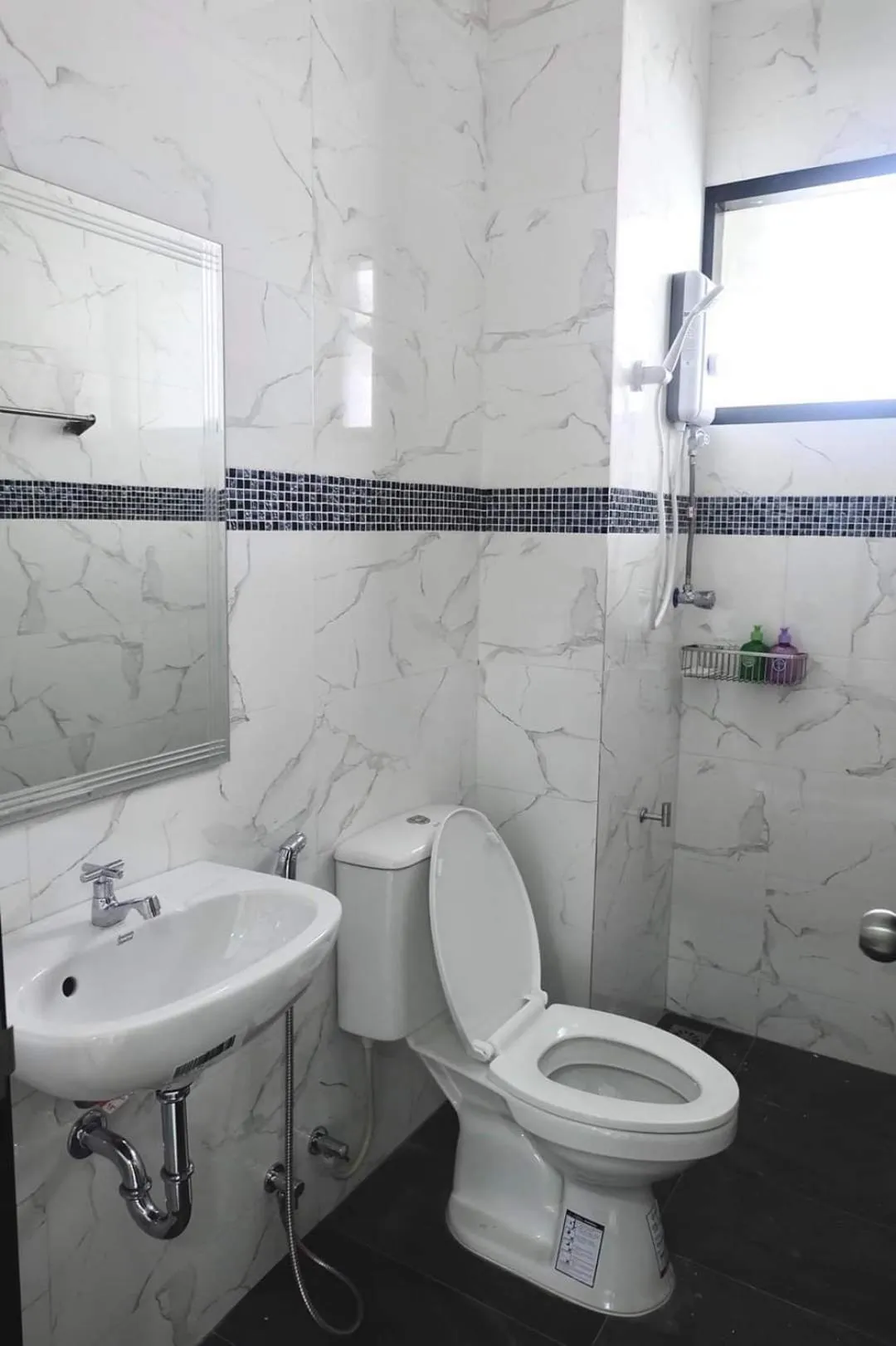 Bathroom in Variety winner hostel