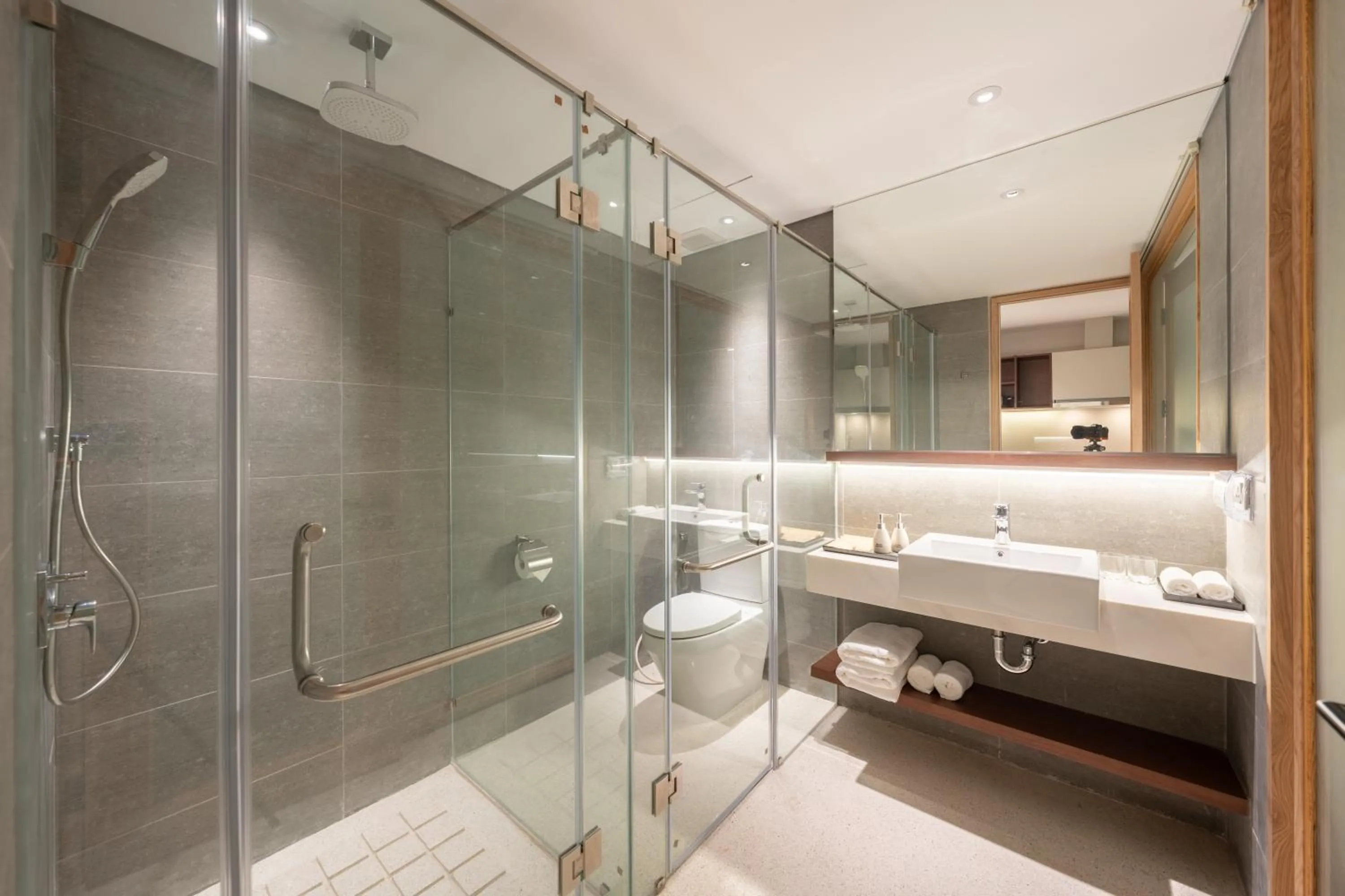 Shower in Bi Eco Suites Hanoi