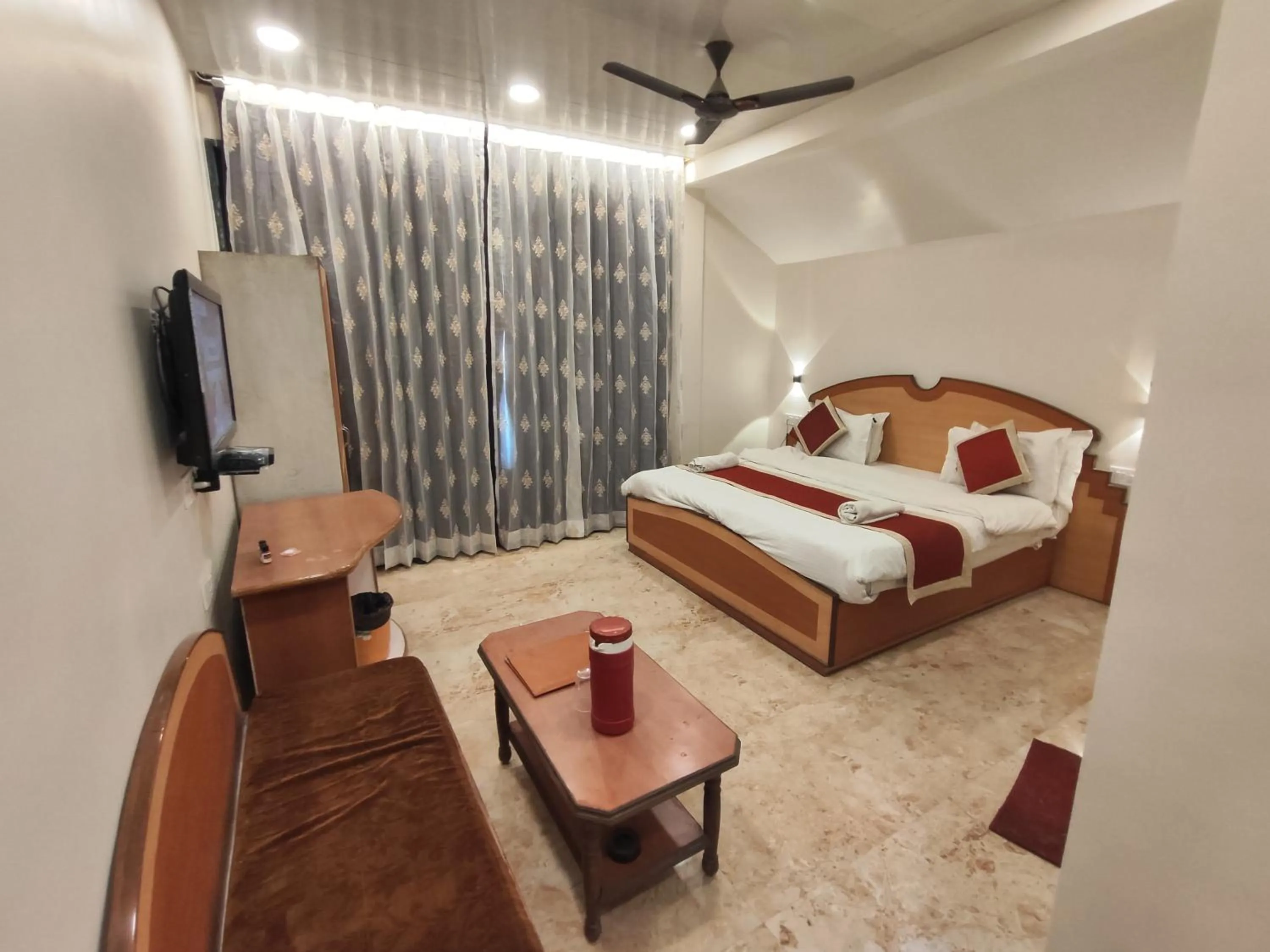 Bed in Hotel Always Welcome by SAH