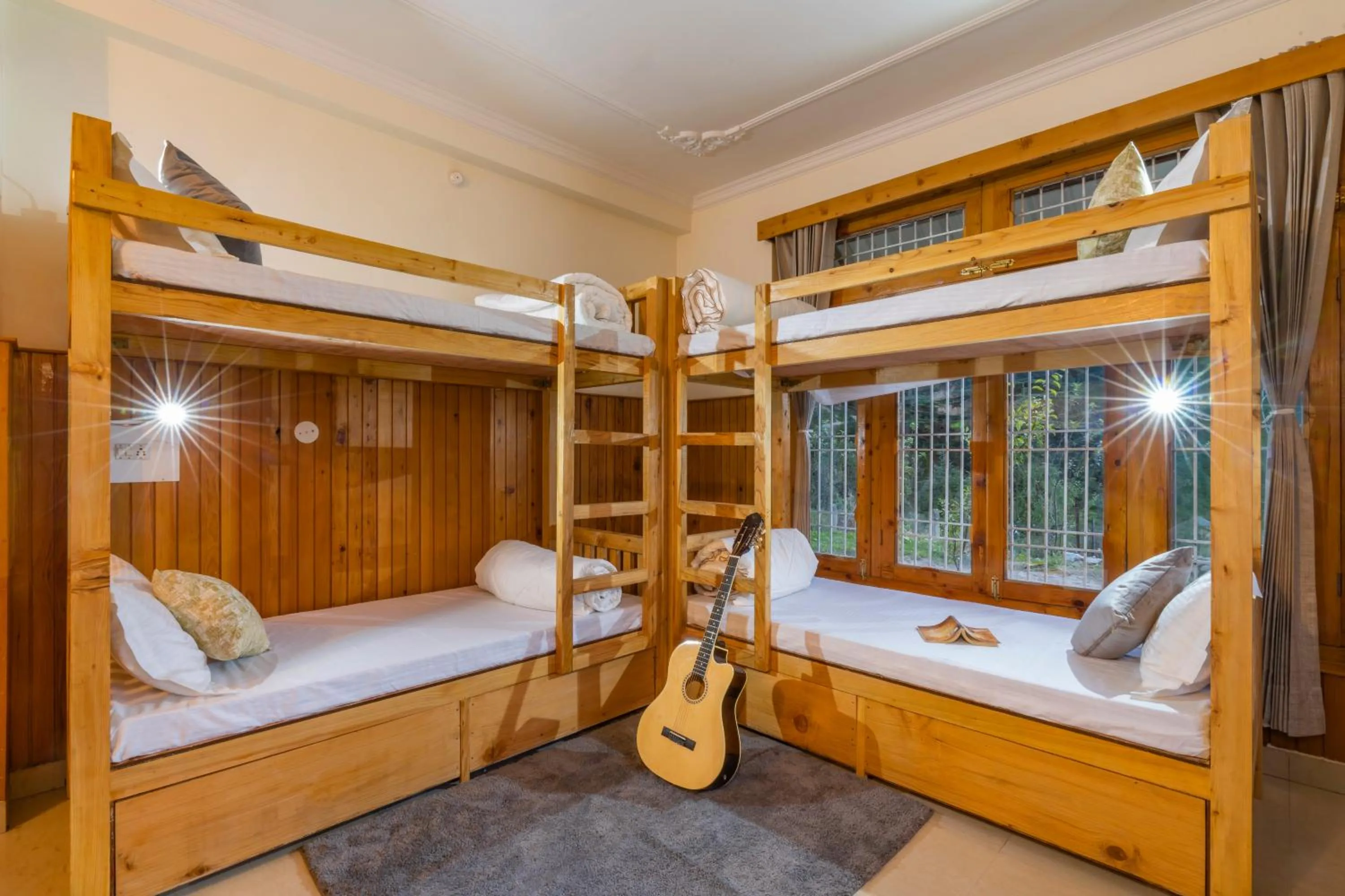 Natural landscape, Bed in Zostel Shangarh, Kullu