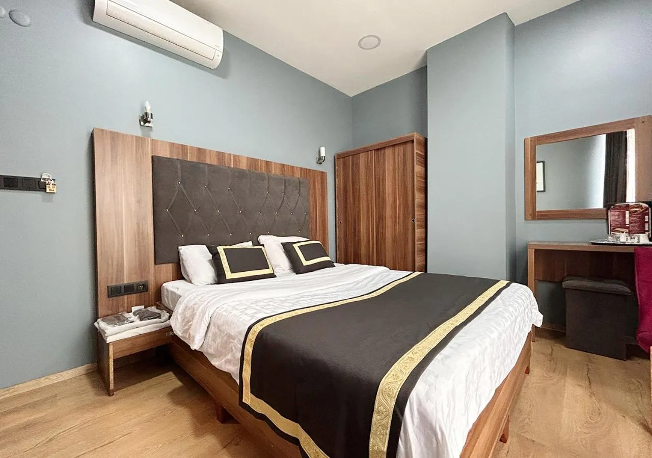 Photo of the whole room in OTTOMAN İSTANBUL AİRPORT OTEL