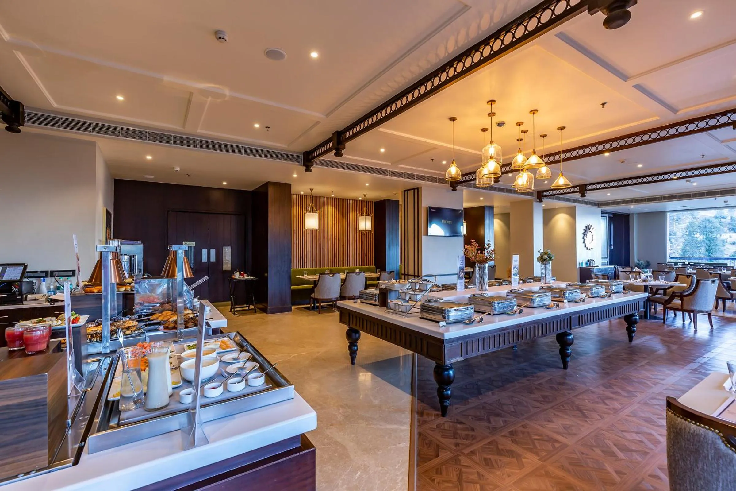Restaurant/places to eat in Fortune Park Dalhousie - Member ITC Hotels' Group