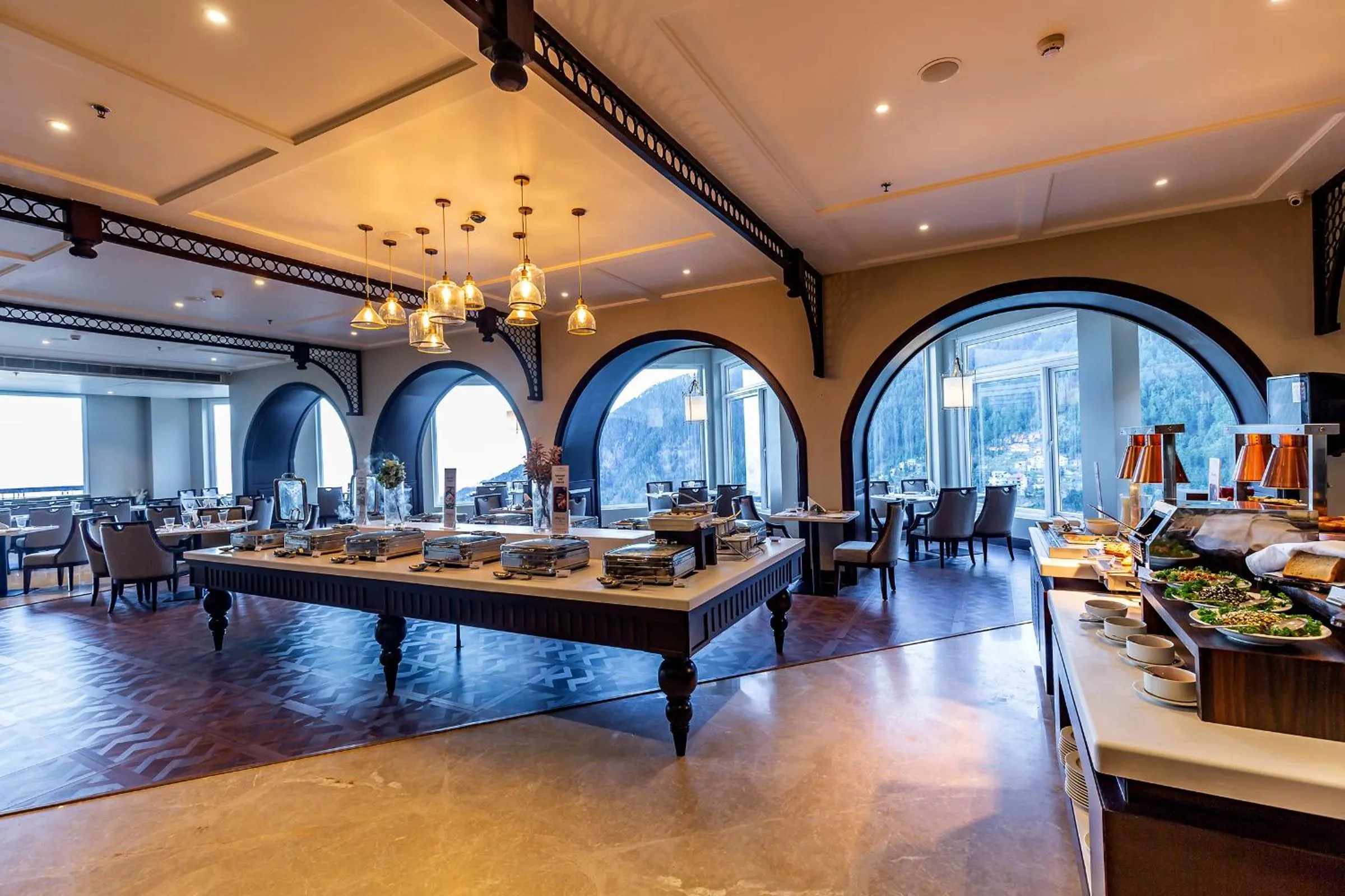 Restaurant/places to eat in Fortune Park Dalhousie - Member ITC Hotels' Group