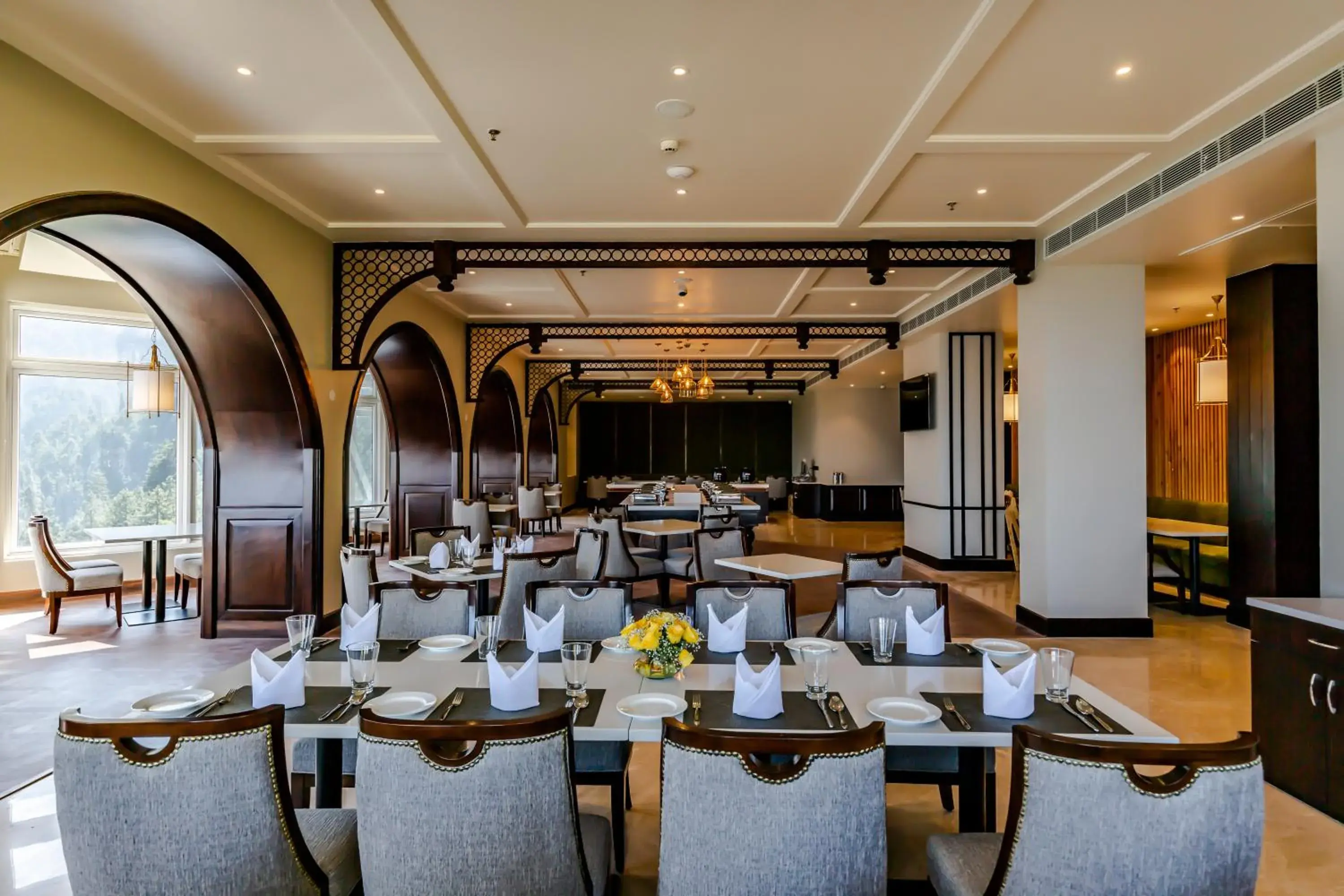 Restaurant/places to eat in Fortune Park Dalhousie - Member ITC Hotels' Group Restaurant/places to eat in Fortune Park Dalhousie - Member ITC Hotels' Group