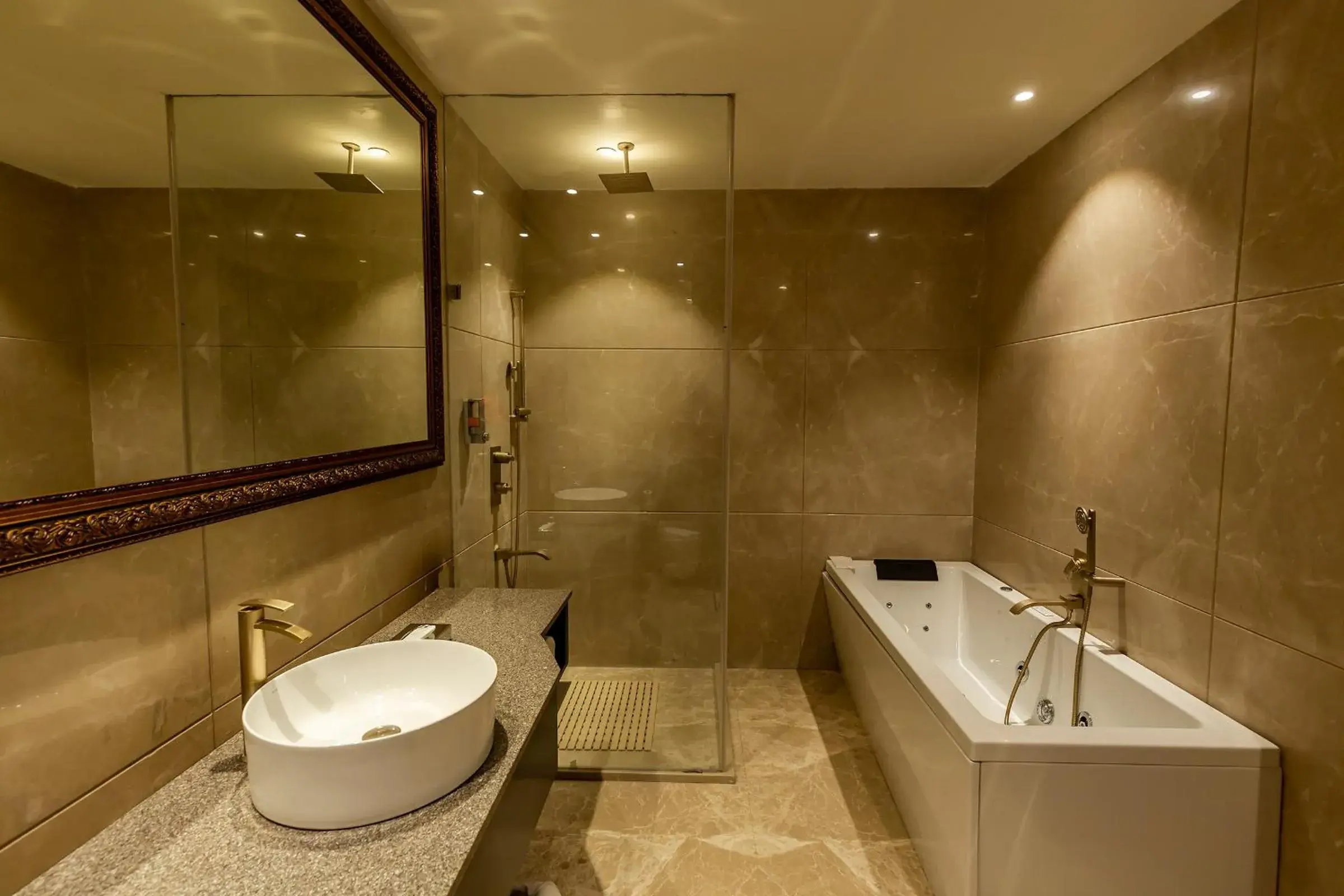 Bathroom in Fortune Park Dalhousie - Member ITC Hotels' Group Bathroom in Fortune Park Dalhousie - Member ITC Hotels' Group
