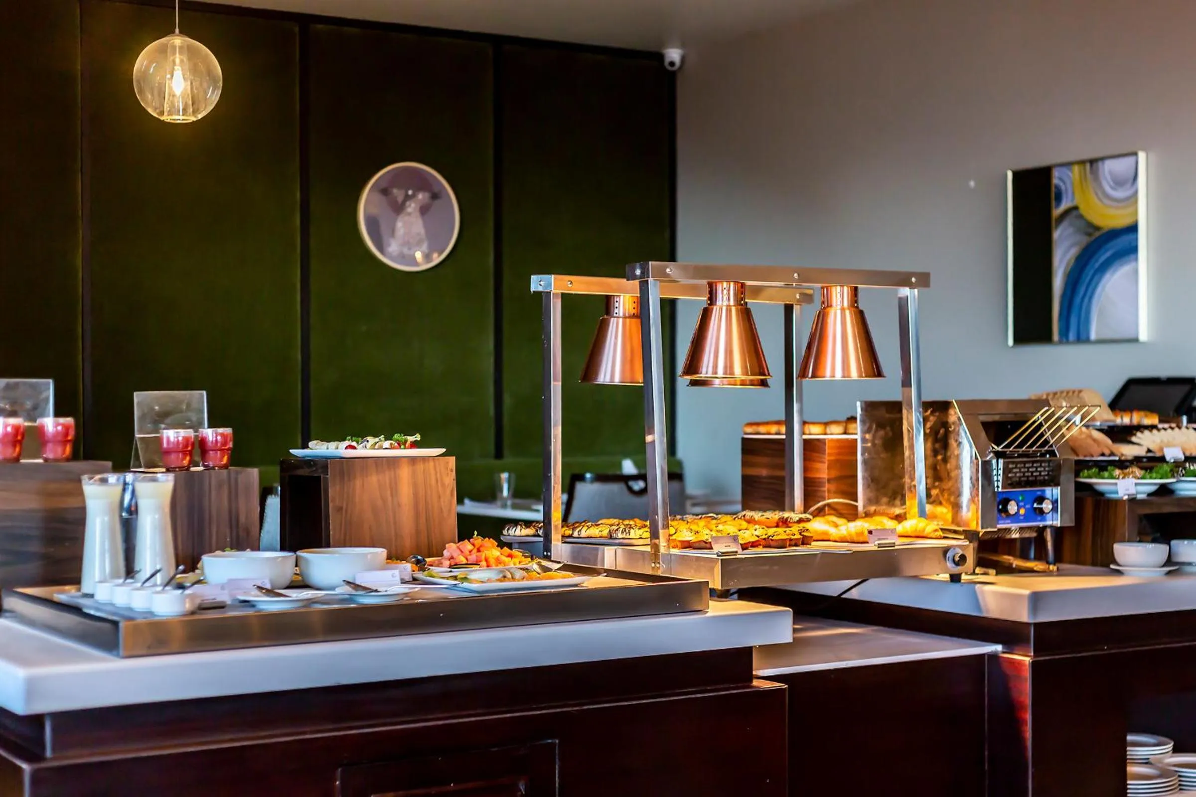 Restaurant/places to eat in Fortune Park Dalhousie - Member ITC Hotels' Group